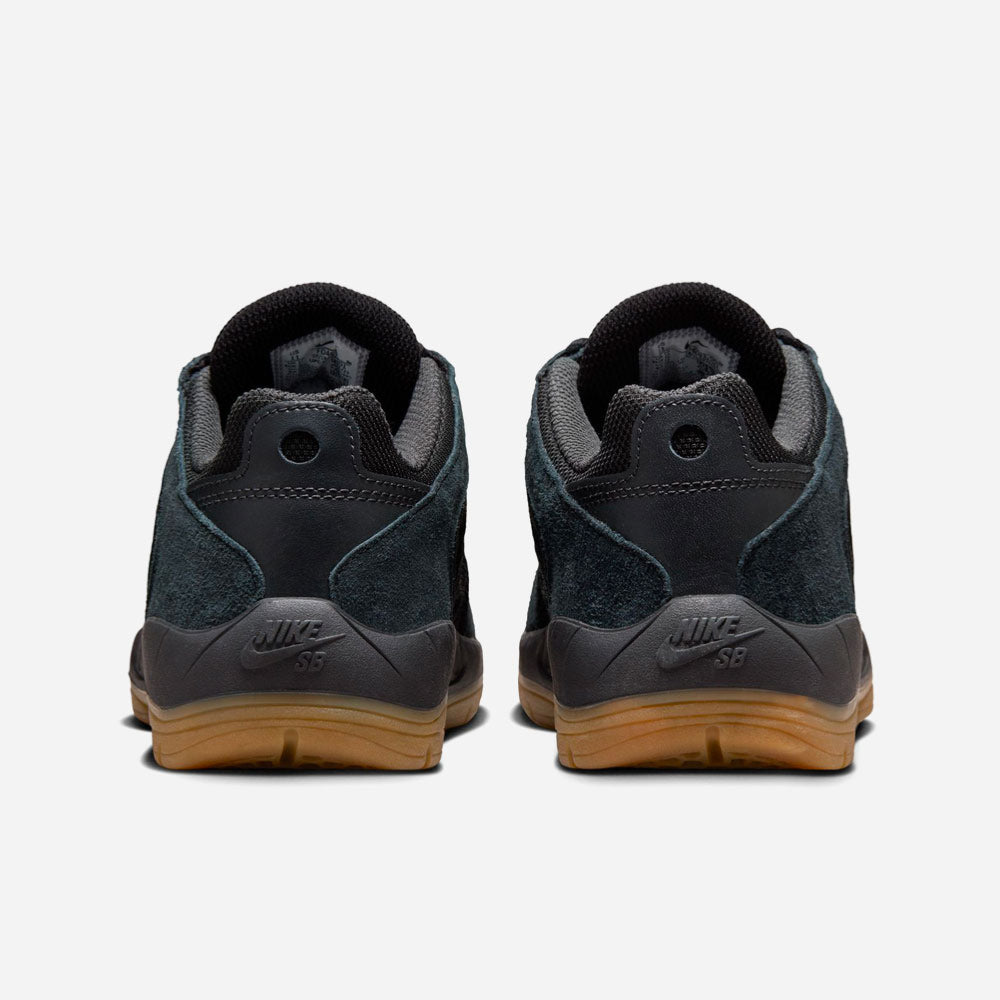 NIKE SB - VERTEBRAE - Black Summit White Anthracite Black
