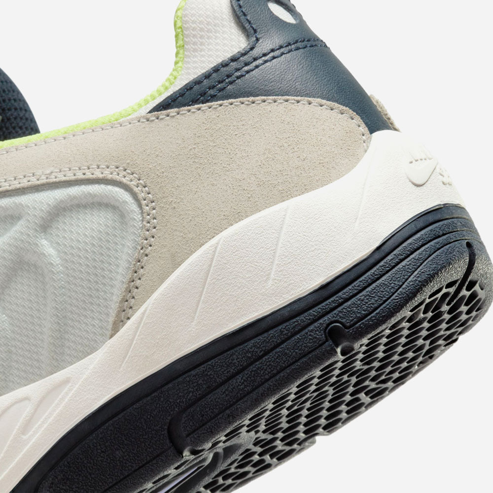 NIKE SB - VERTEBRAE - Summit White Persian Violet