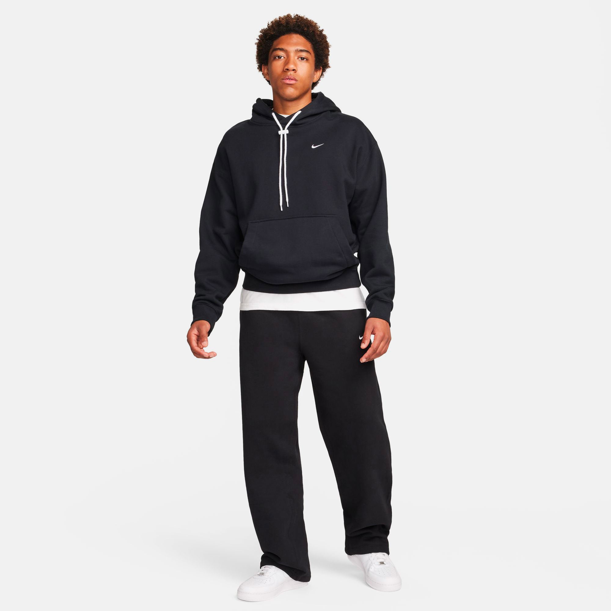 Nike - Solo Swoosh Men's Open Hem Brushed Back Fleece Pants - Black
