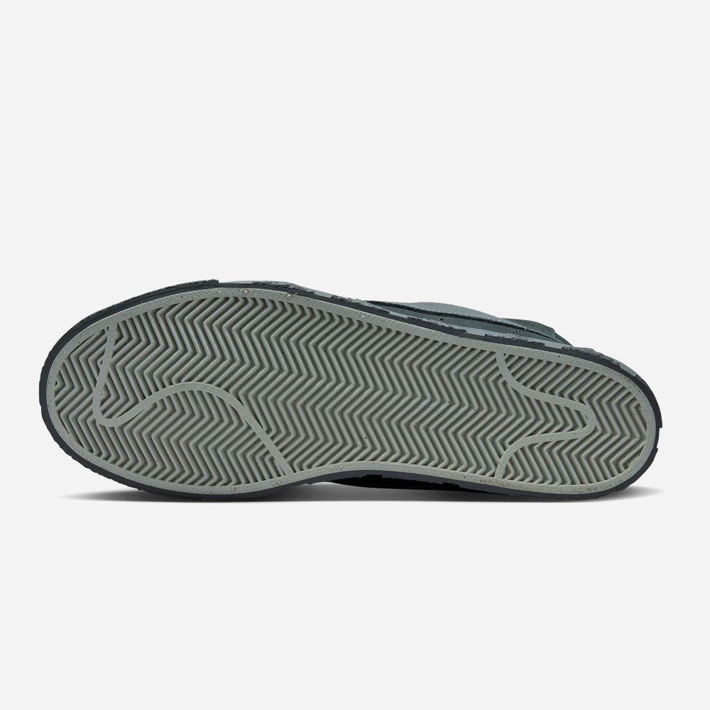 NIKE SB - ZOOM BLAZER MID x QS DIORR GREENWOOD - Anthracite Dark Smoke Grey
