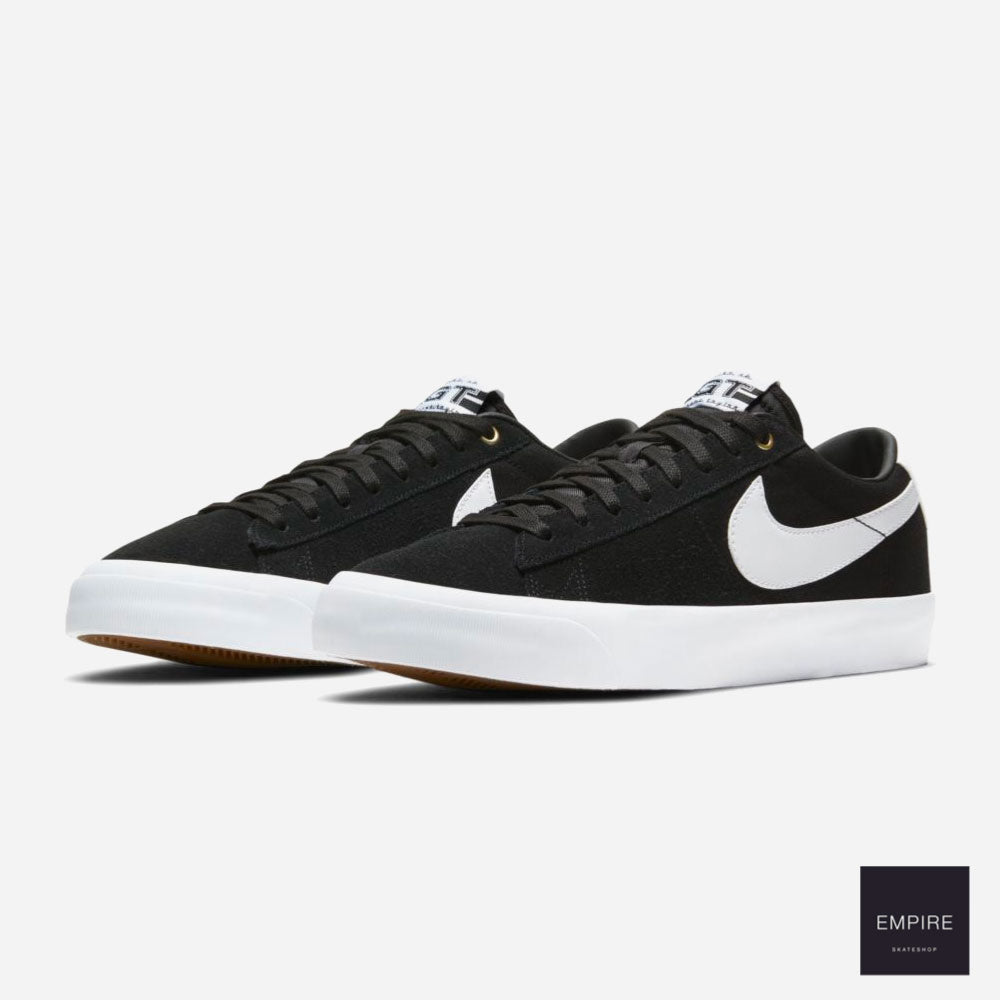 NIKE SB BLAZER LOW PRO GT - Black White Black
