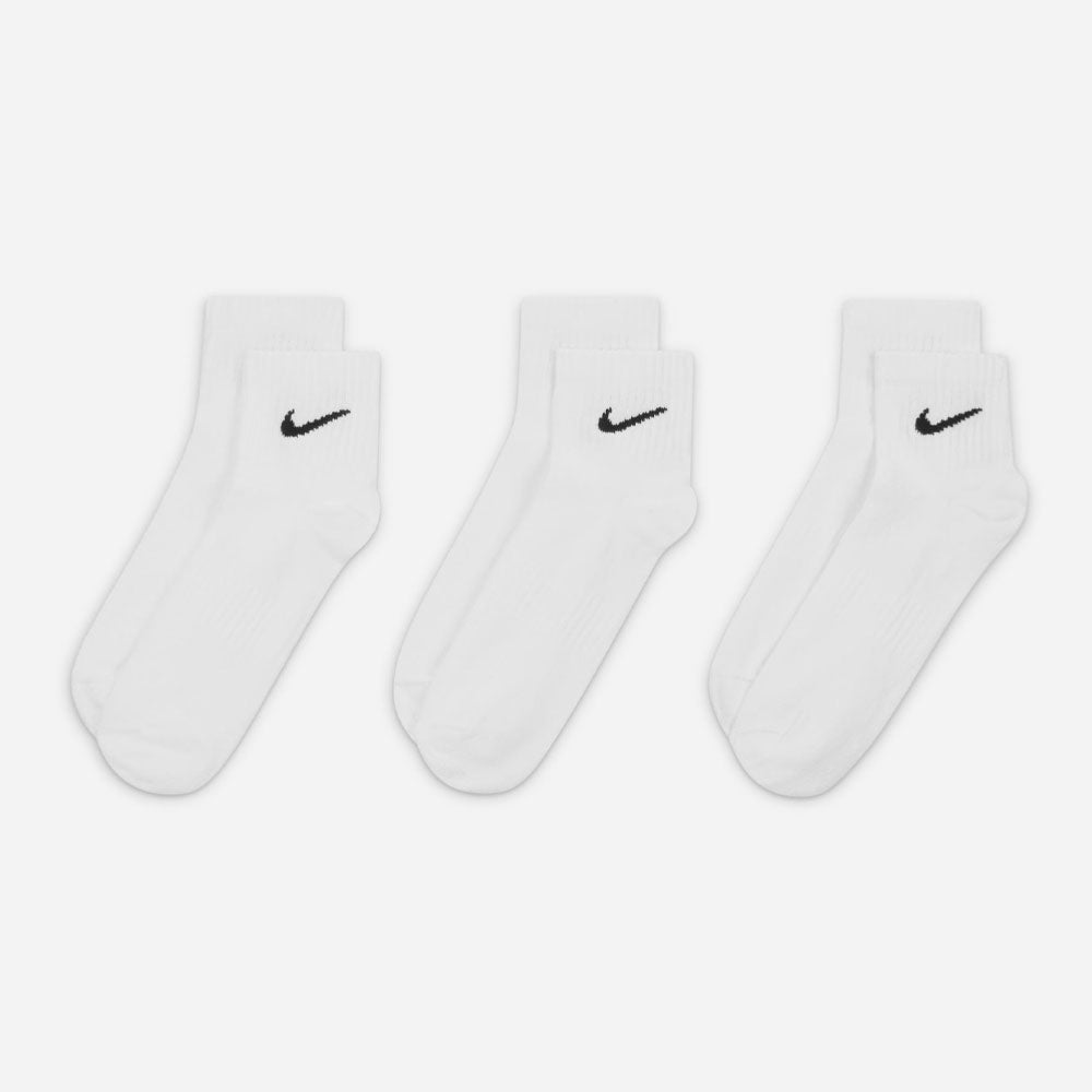 NIKE - EVERYDAY LIGHTWEIGHT ANKLE 3 PACK SOCKS - White - Black