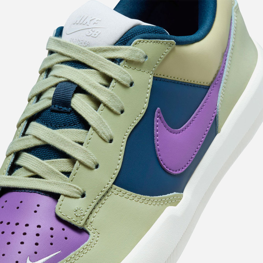 NIKE SB - FORCE 58 PREMIUM L - Olive Aura Black Raspberry Armory Navy