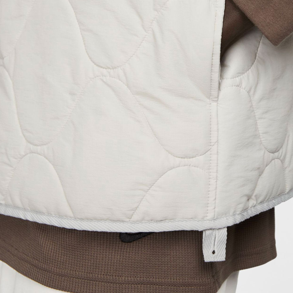 NIKE SB - WOVEN INSULATED MILITARY - LIGHT IRON ORE WHITE