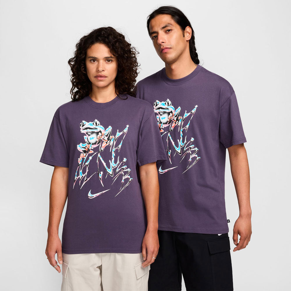 NIKE SB - TEE M90 LAZY GAWD - Dark Raisin