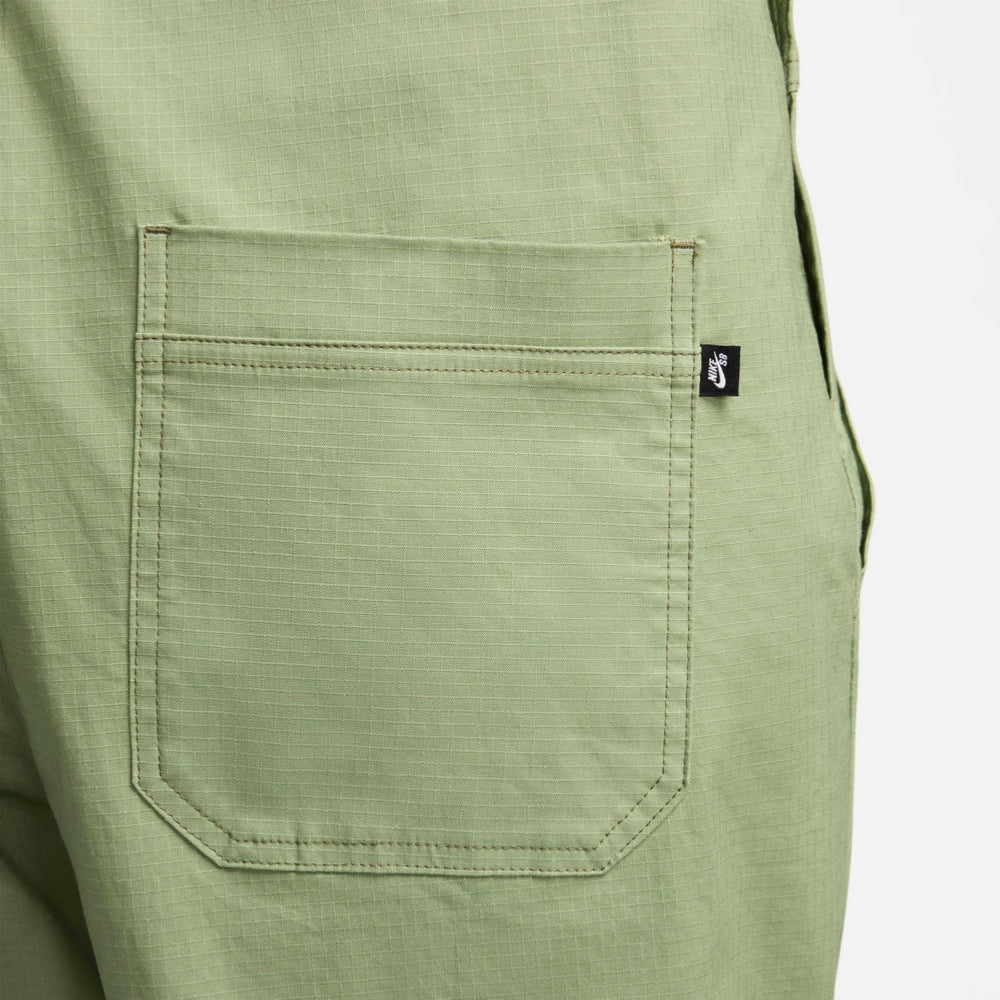 NIKE - OVERALL SOLID - Oil Green