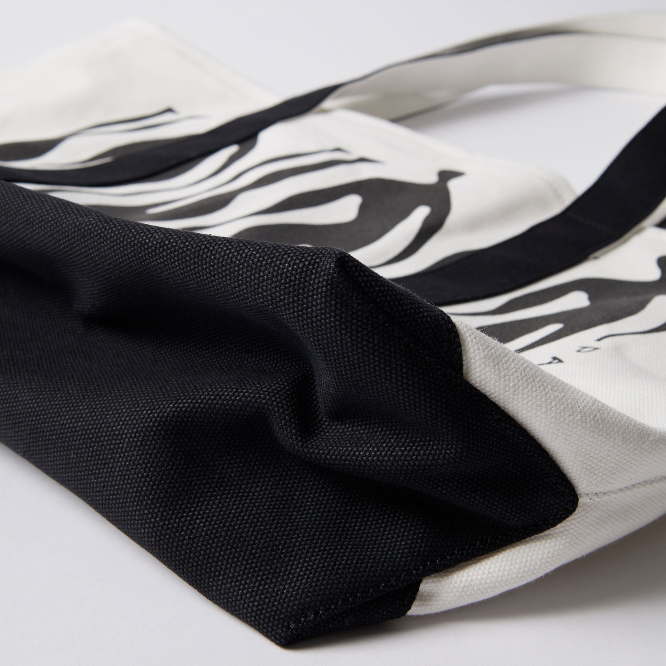 Parra - Connected Guy Bag - White