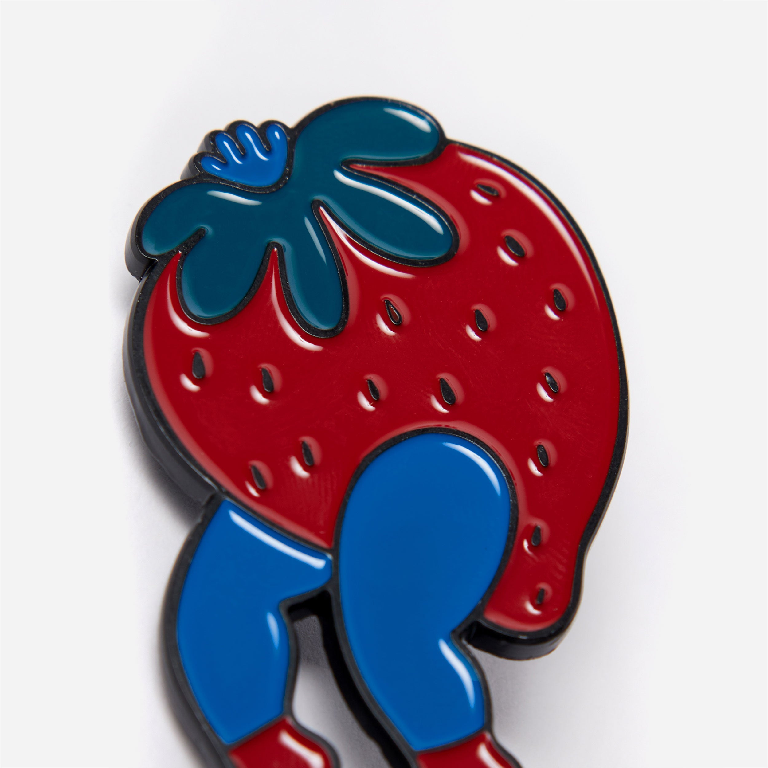 Parra - Stupid strawberry enamel pin - Red