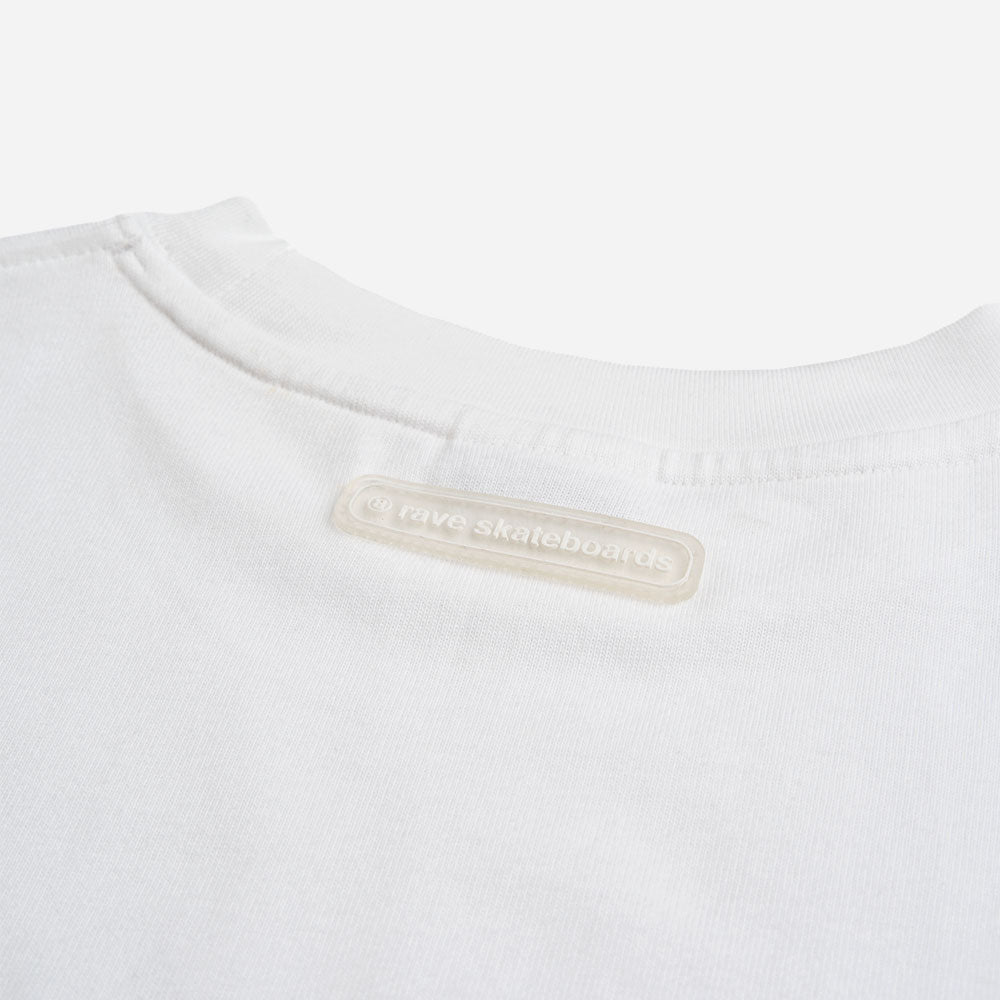 RAVE SKATEBOARDS - CORE LOGO TSHIRT - WHITE