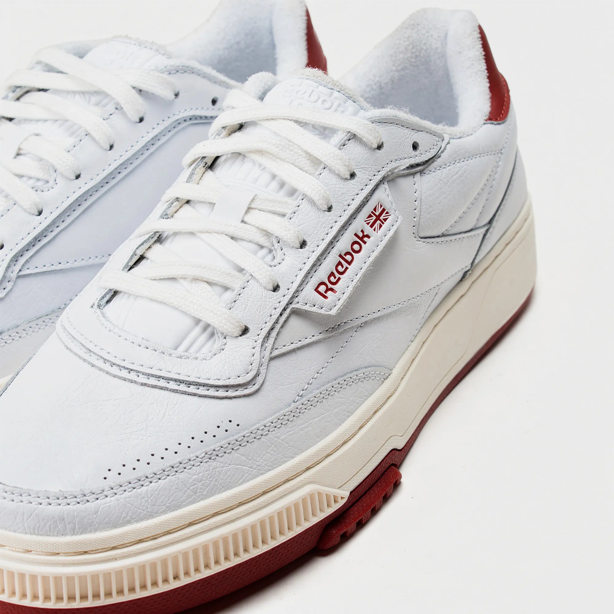 Reebok Ltd - Club C Bulc White / Red