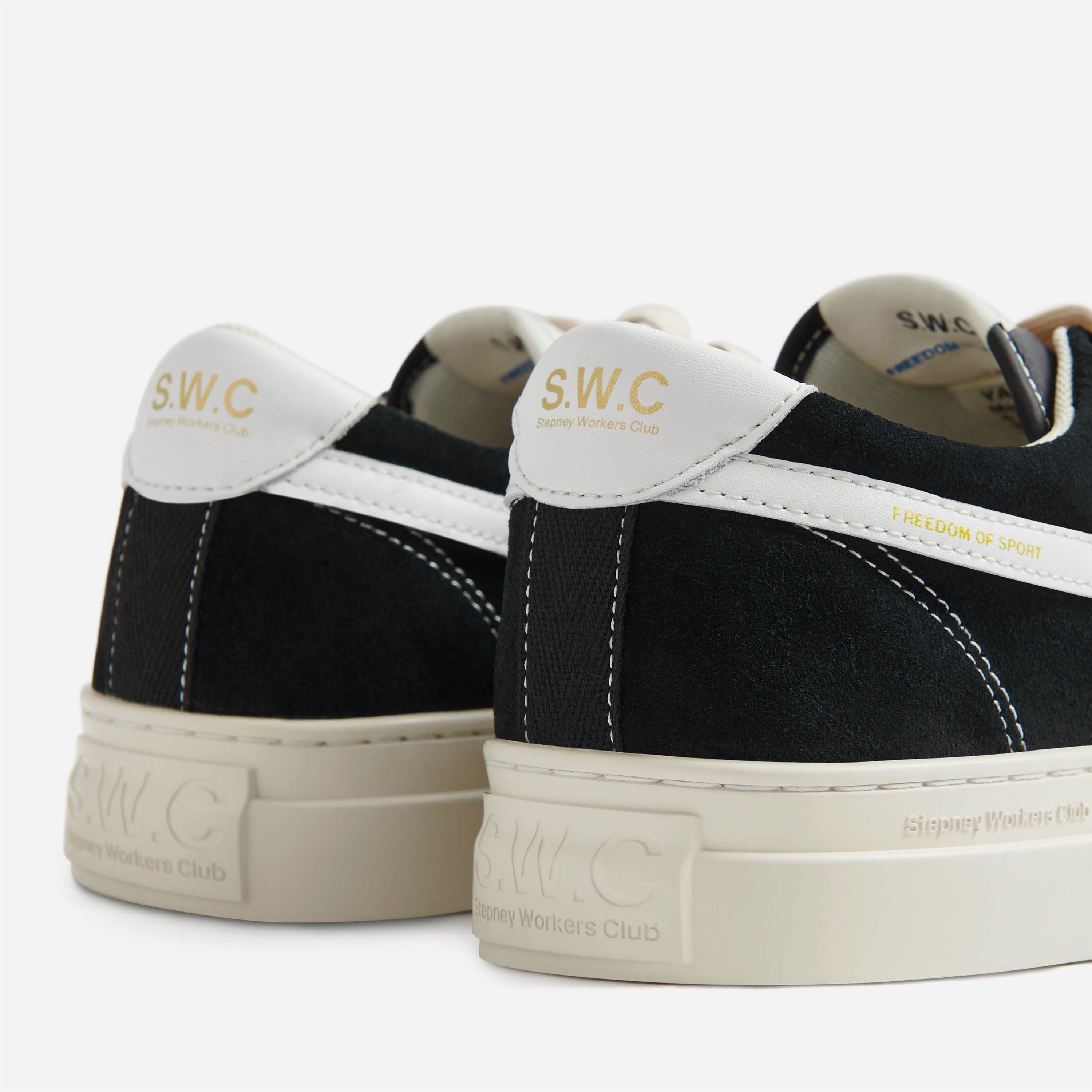 STEPNEY WORKERS CLUB - DELLOW S-STRIKE CUP SUEDE - Black White
