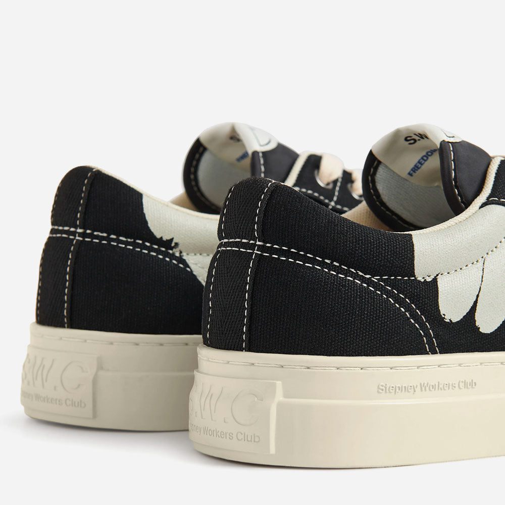 Stepney Workers Club - Dllow Cup Shroomhands Canvas - Black Ecru