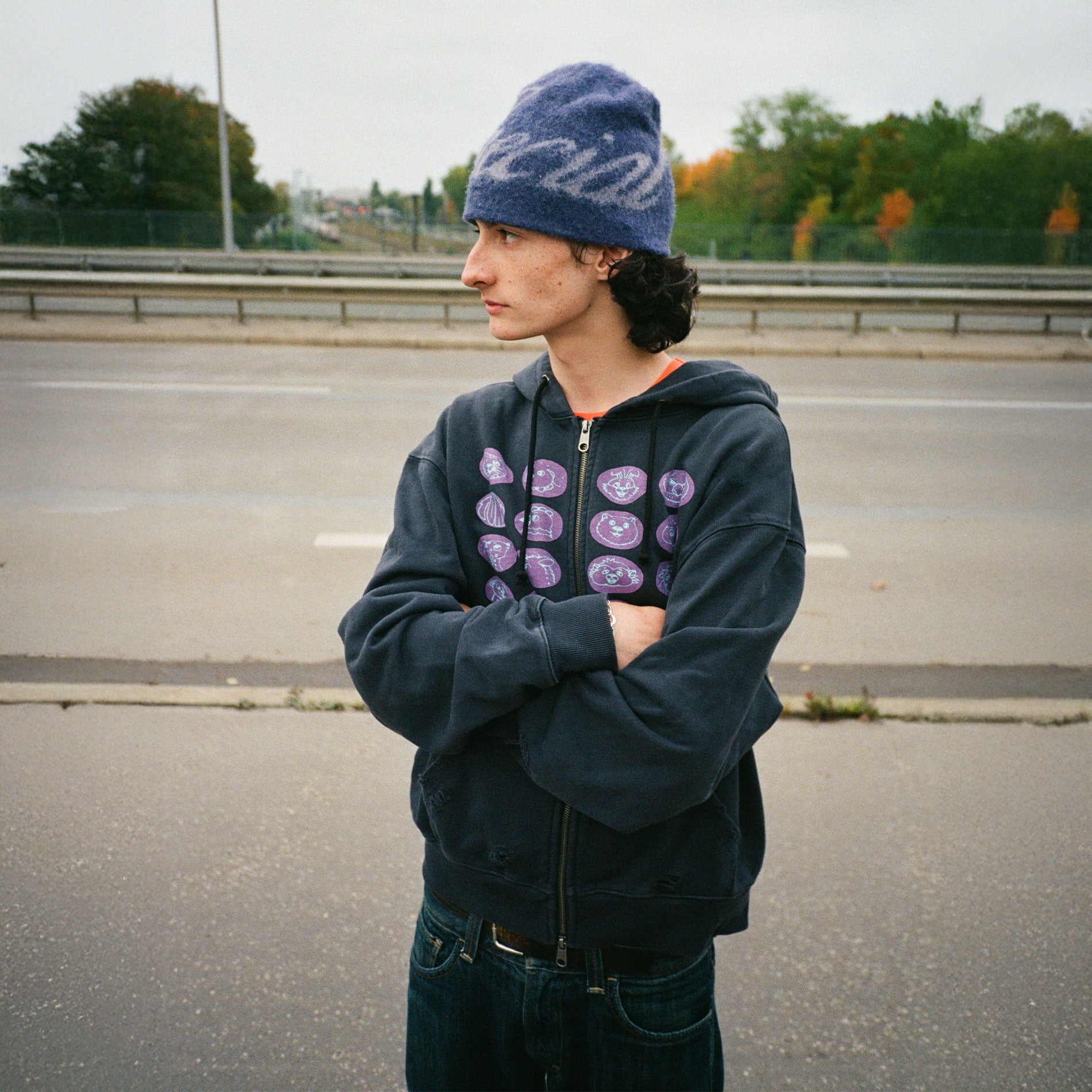 Token x Slinky - How I feel Zip Hood - Graphite