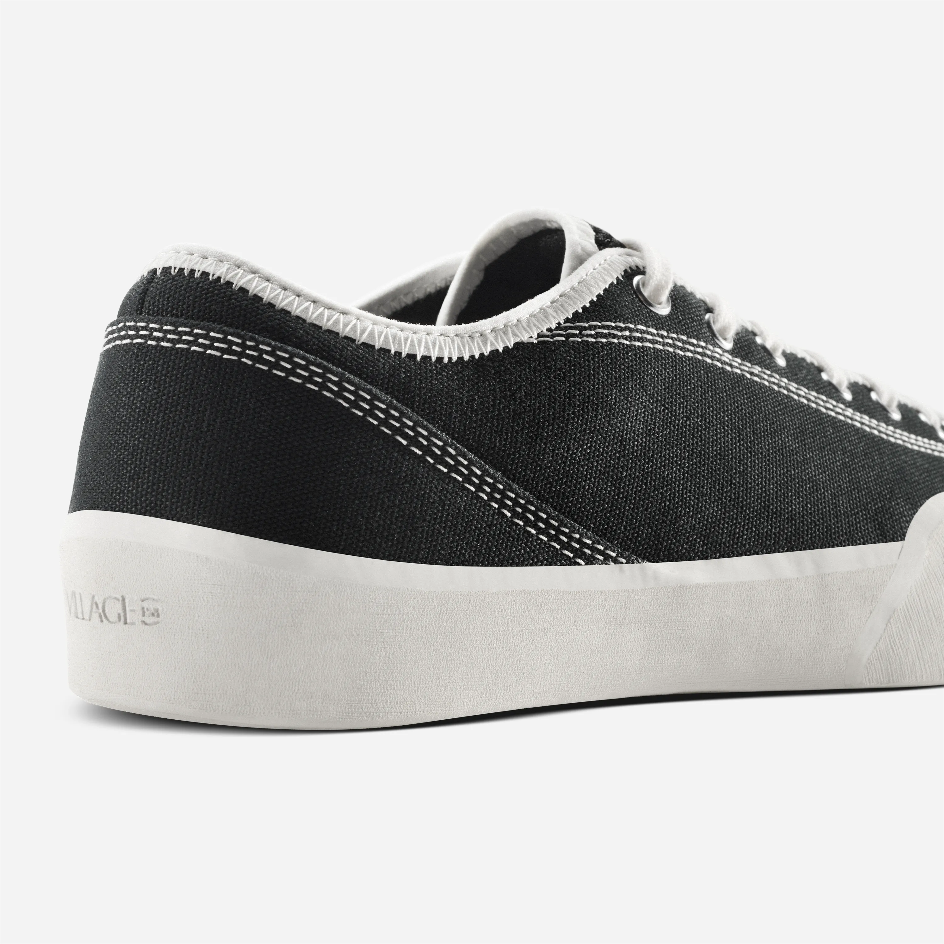 Chaussures Village PM - 1.30PM Canvas Black / Whisper White