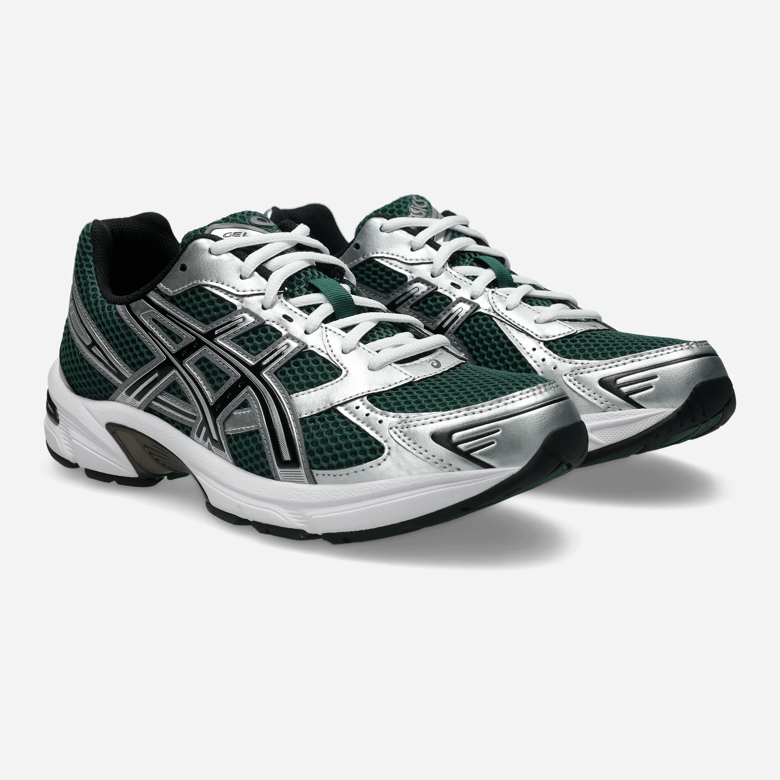 Asics GEL-1130 Evergreen Black colorway, heel GEL technology, outsole and silver overlay detail