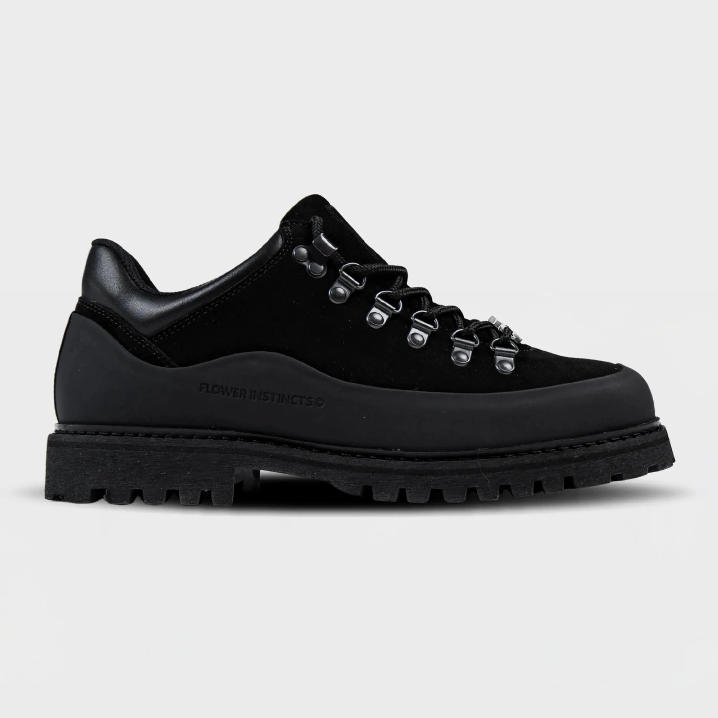 Flower Instinct Booted Goat Black