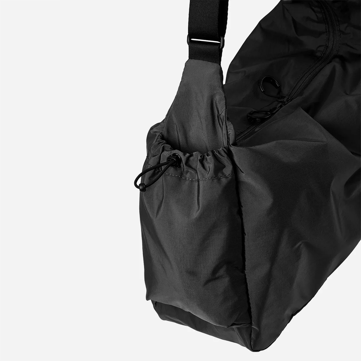 Found Pocket Ridge Cross Bag Black
