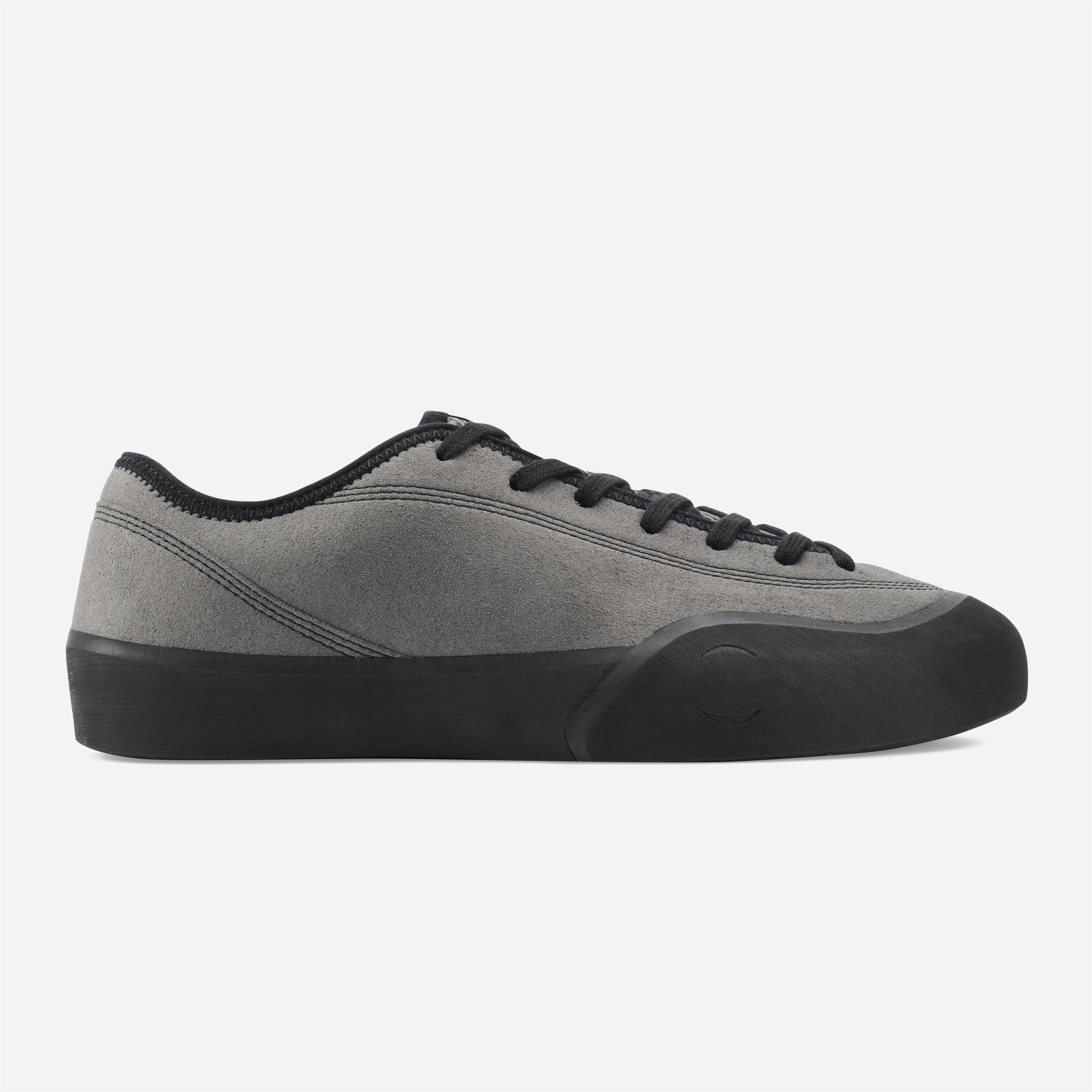 Village PM 1.30 PM Microfiber shoes in gray and black