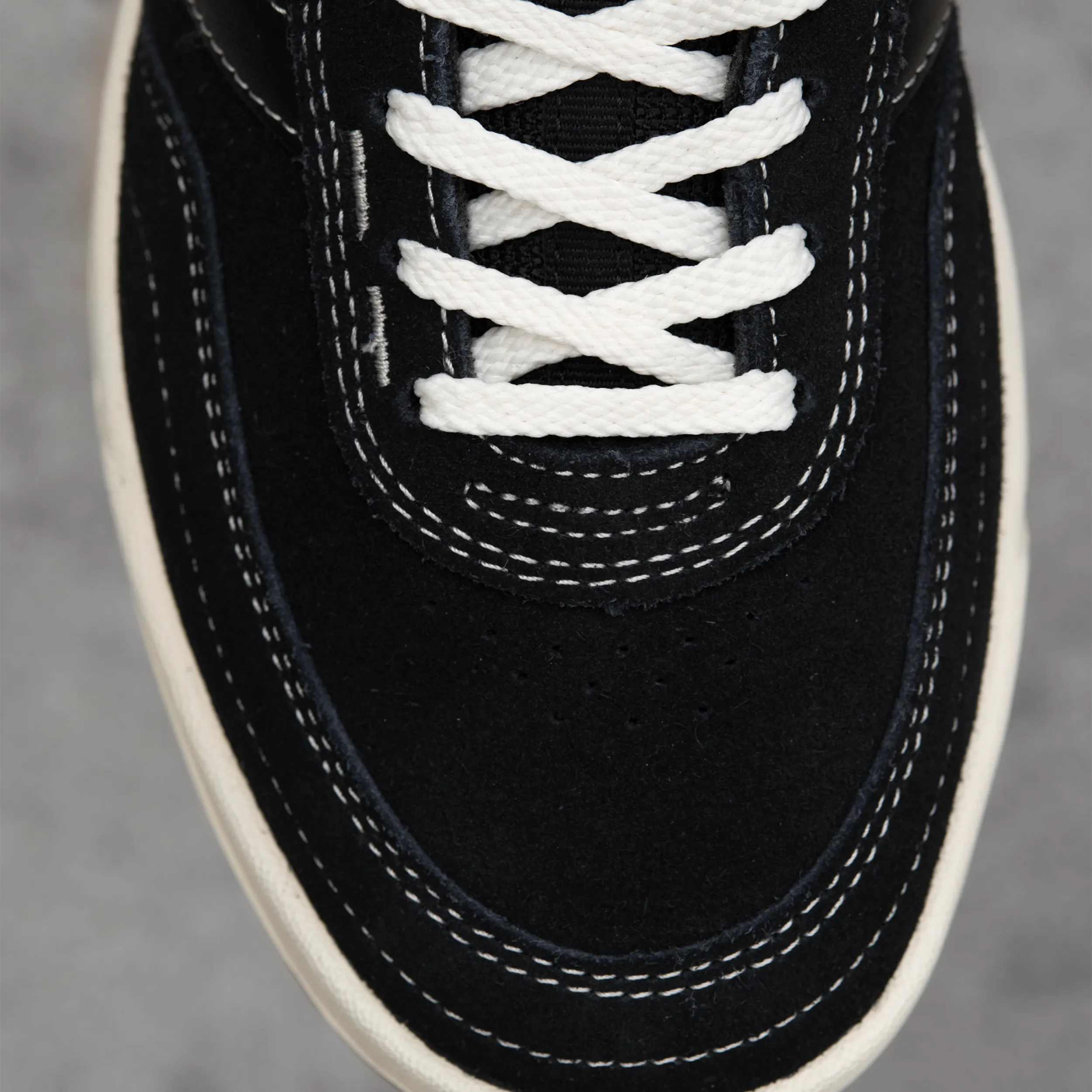 New Balance Numeric 440 V2 Black Sea Salt