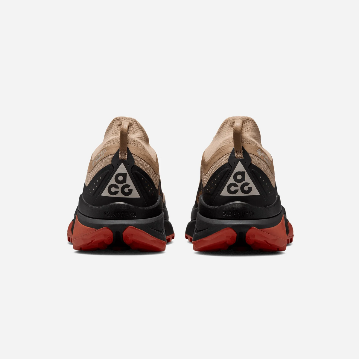 Chaussures Nike ACG Zegama Trail GTX Linen Black Light Crimson