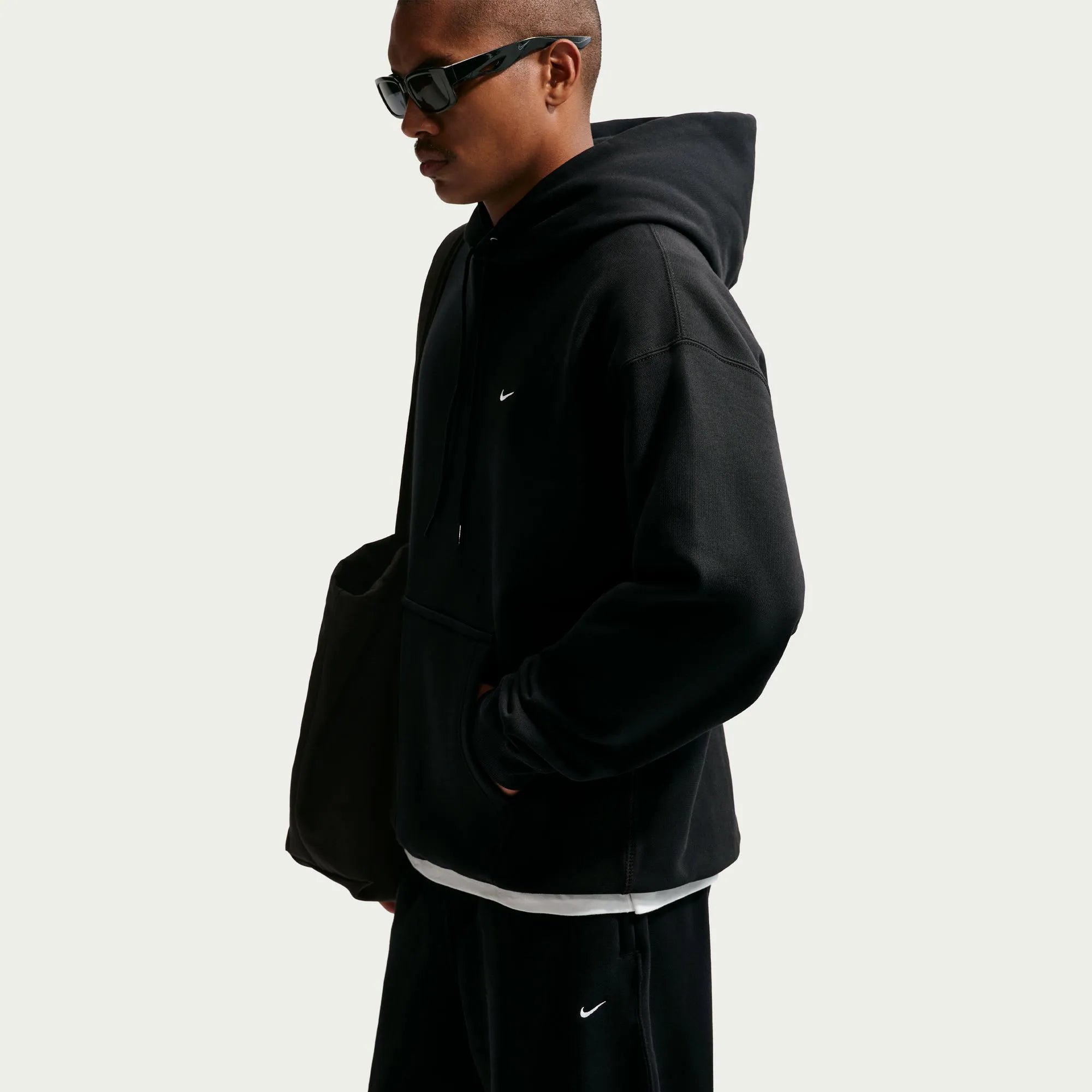 Sweat Nike Solo Swoosh Noir
