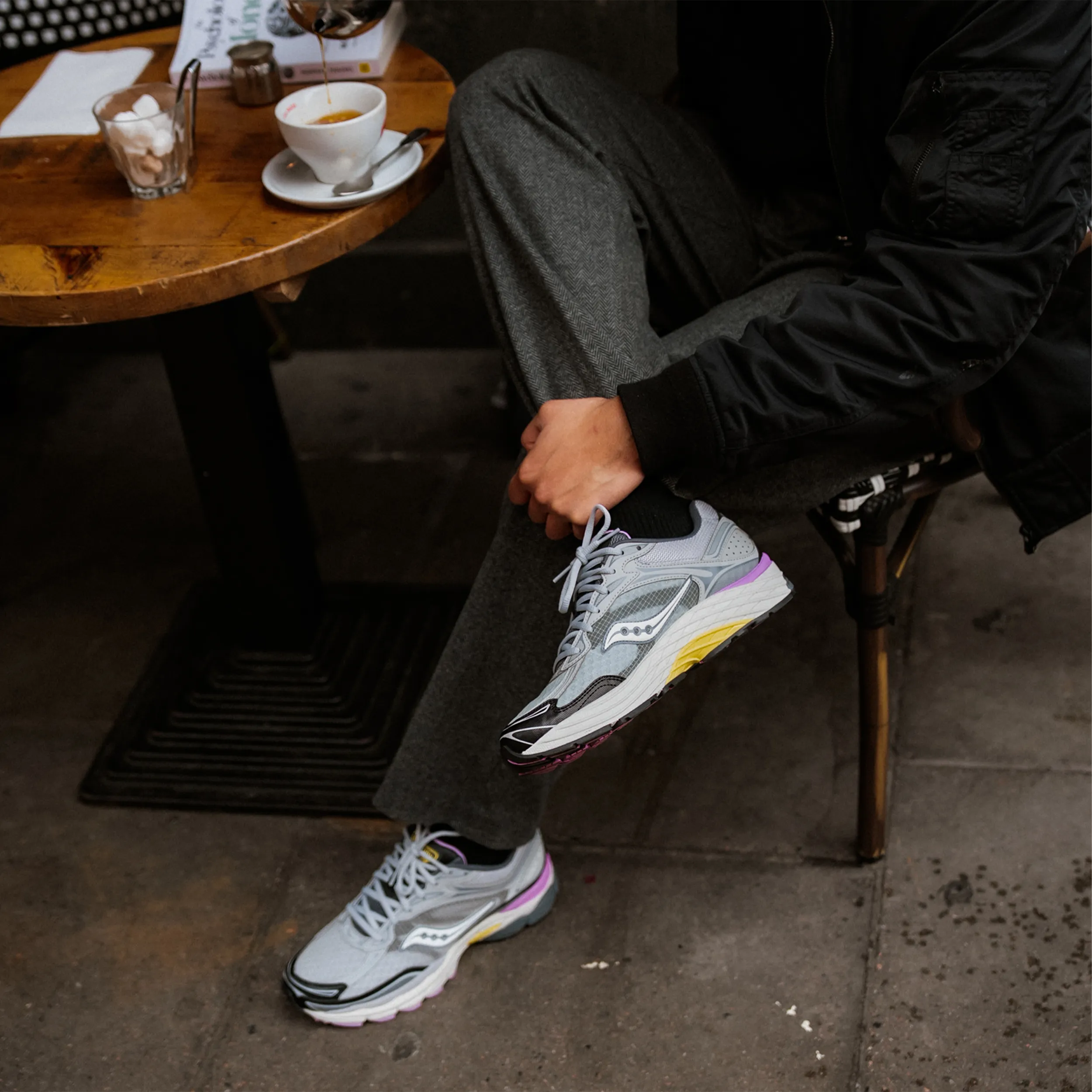 Saucony ProGrid Omni 9 Harbor Black