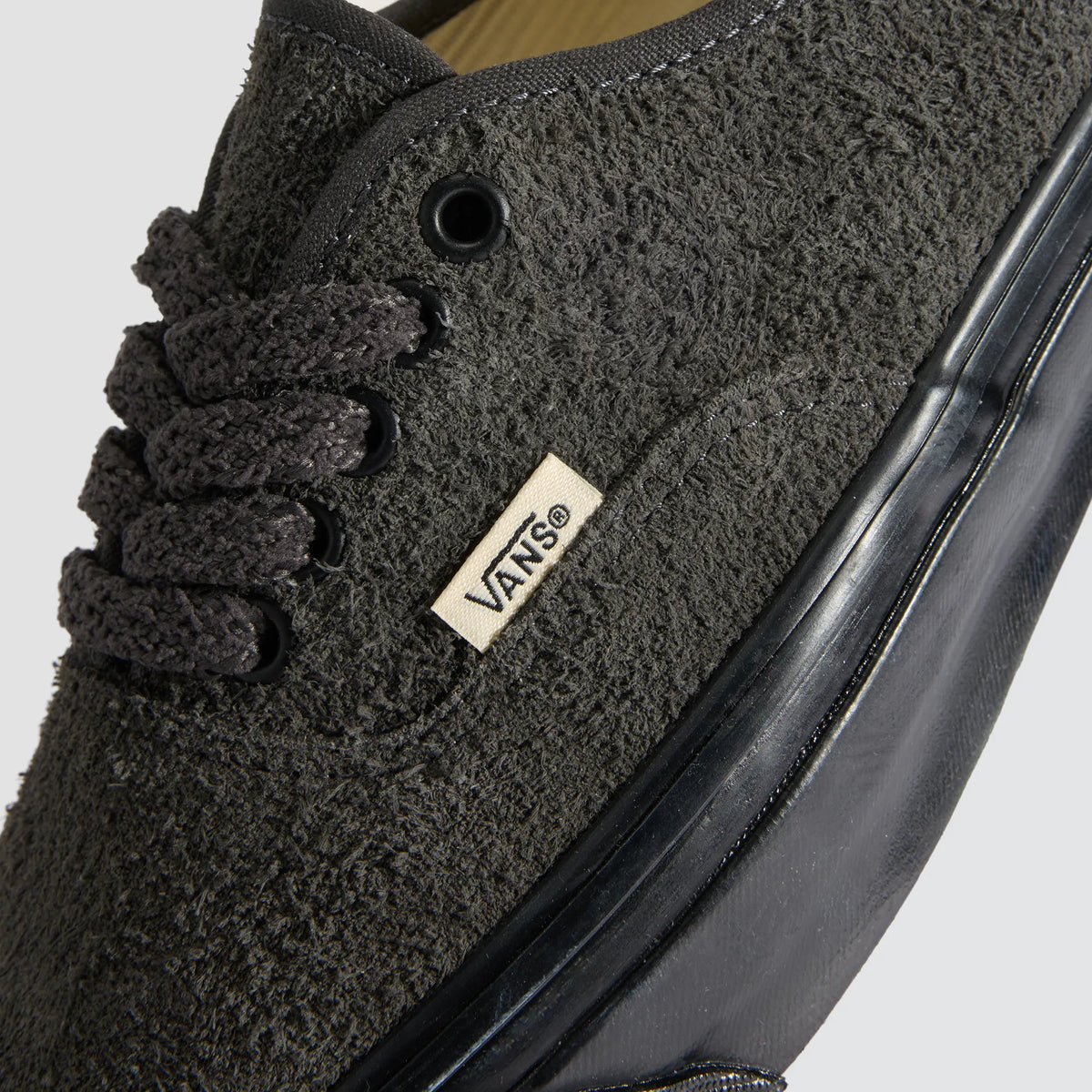 Chaussures Vans LX Authentic 44 Hairy Suede Faded Black