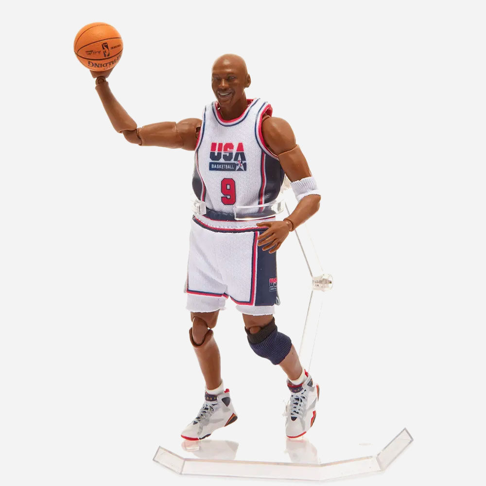 Medicom Toy x NBA X Michael Jordan 1992 Team USA Mafex