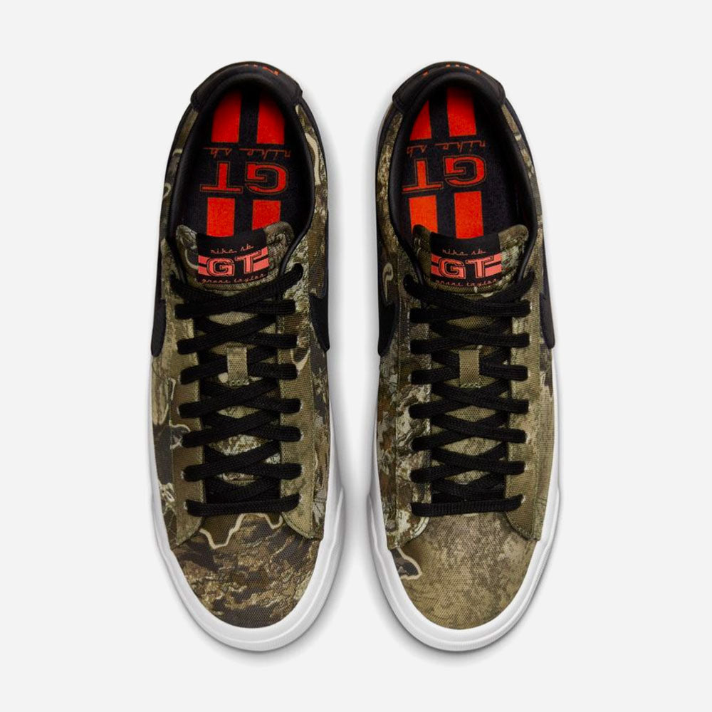 NIKE SB - ZOOM BLAZER LOW PRO GT - BLACK SAFETY ORANGE BLACK PHOTON DUST