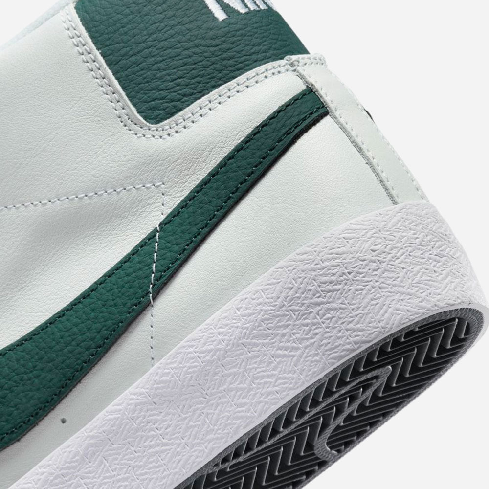 NIKE SB - ZOOM BLAZER MID ISO ORANGE LABEL - WHITE PRO GREEN WHITE PRO GREEN