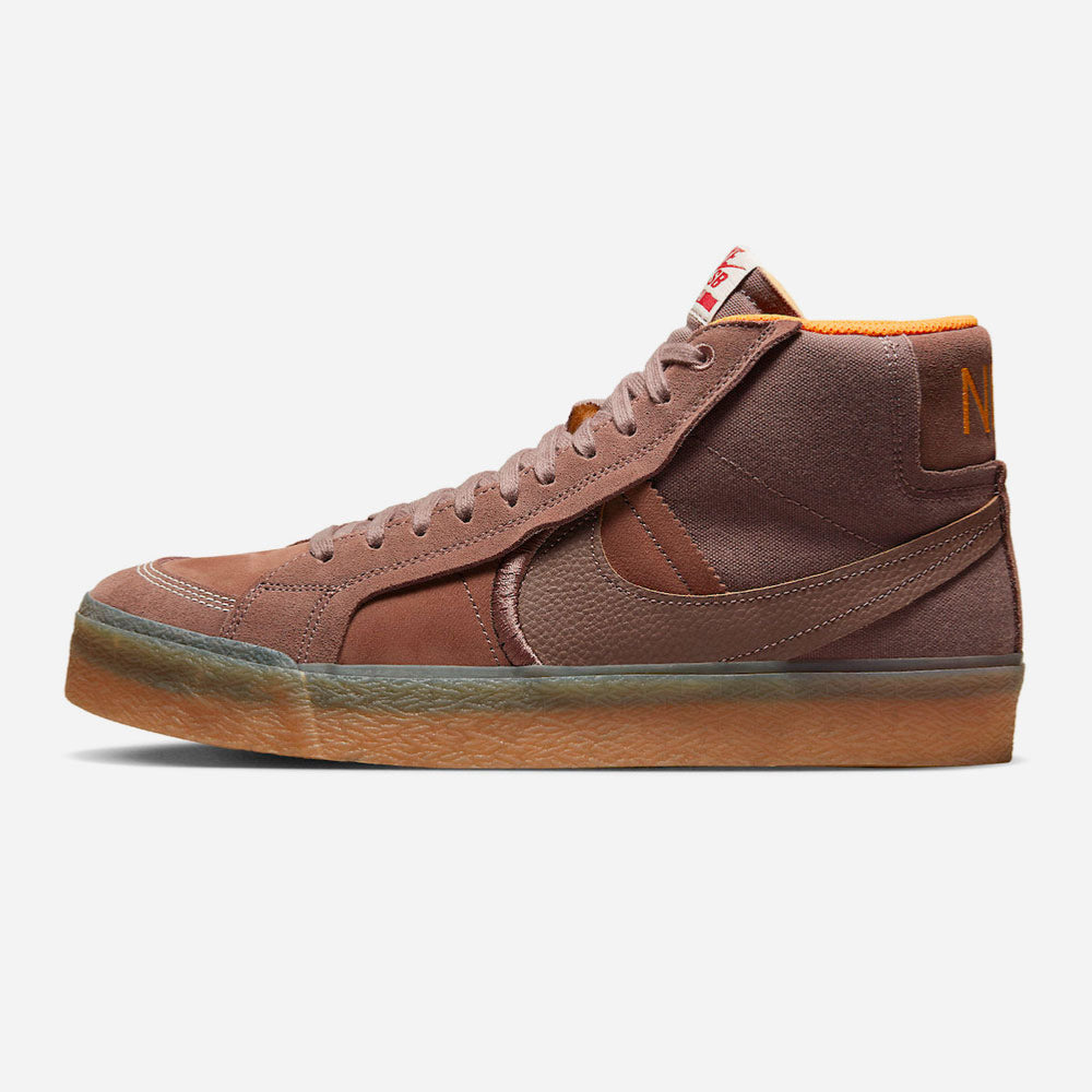 NIKE SB - BLAZER MID PREMIUM PLUS - PLUM ECLIPSE PLUM ECLIPSE KUMQUAT
