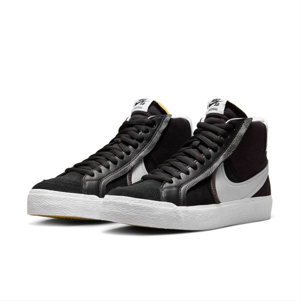 Nike SB - Blazer Mid Premium Plus - Black White