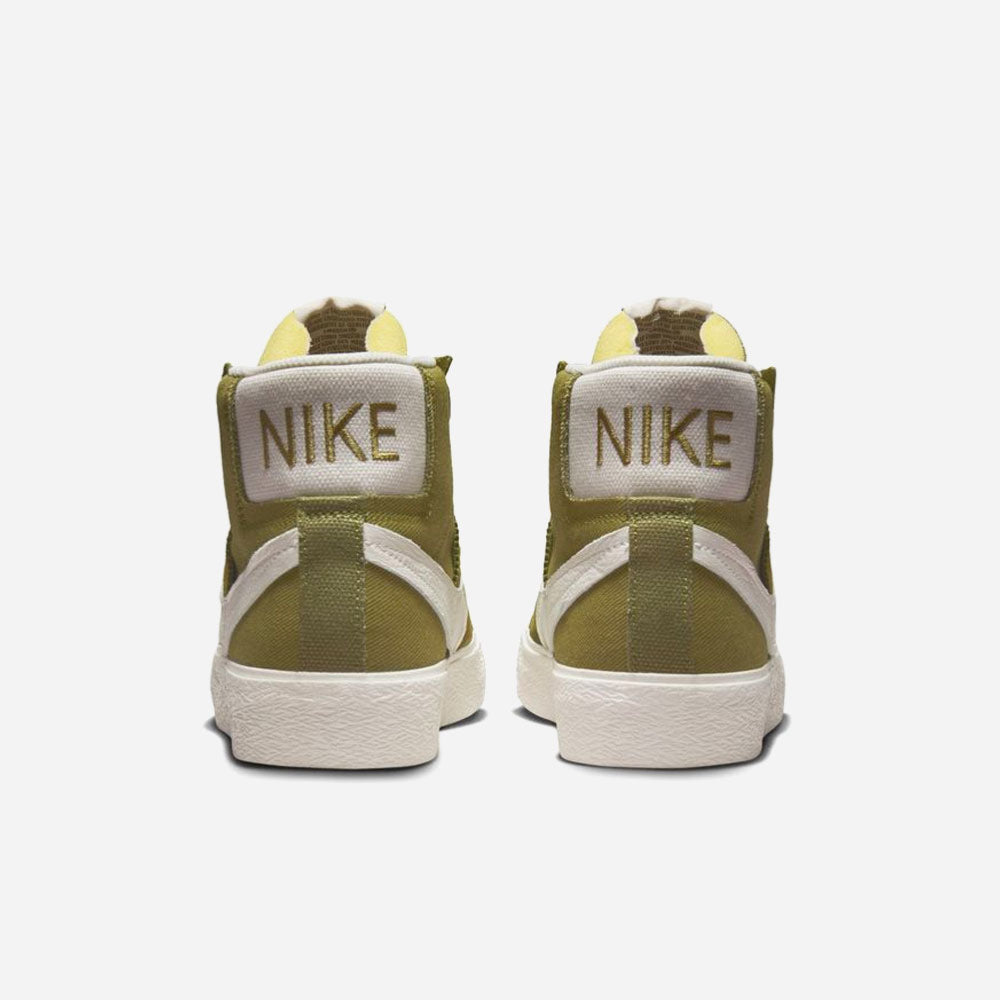 NIKE SB - BLAZER MID PREMIUM PLUS - PILGRIM PHANTOM