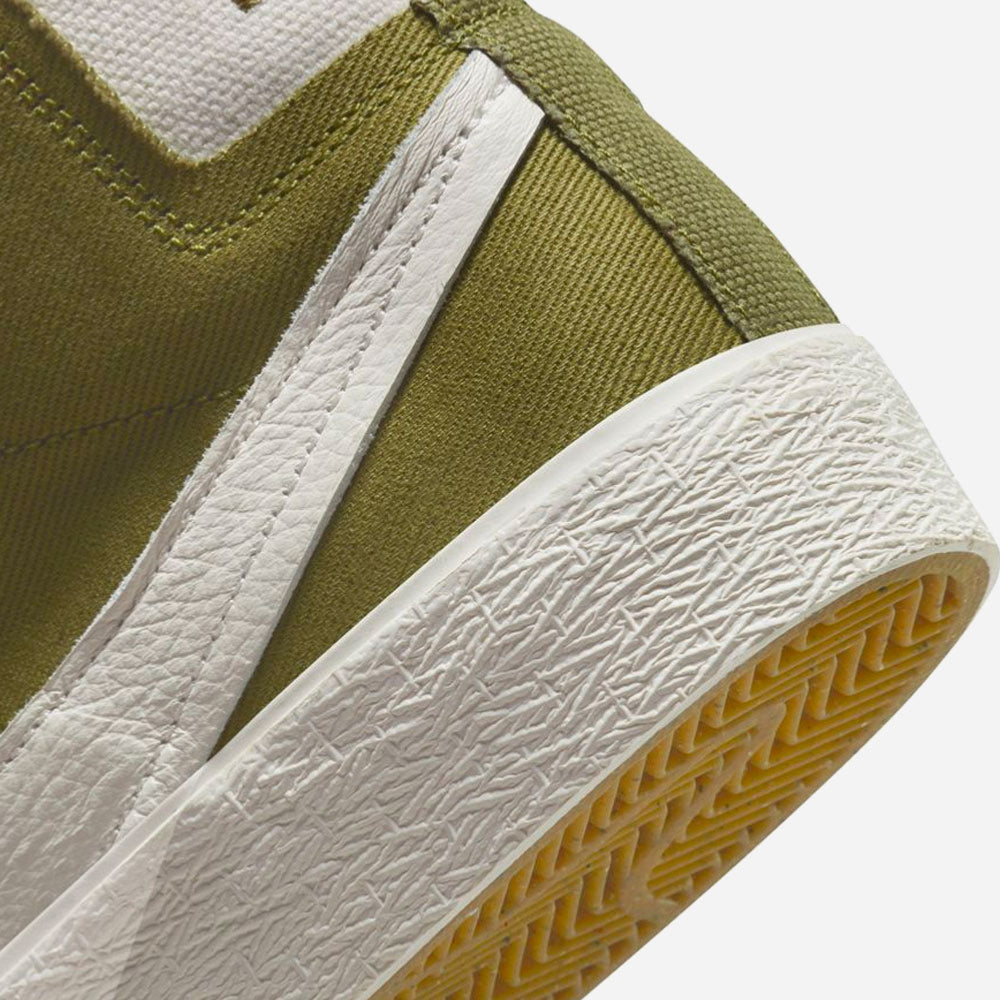 NIKE SB - BLAZER MID PREMIUM PLUS - PILGRIM PHANTOM