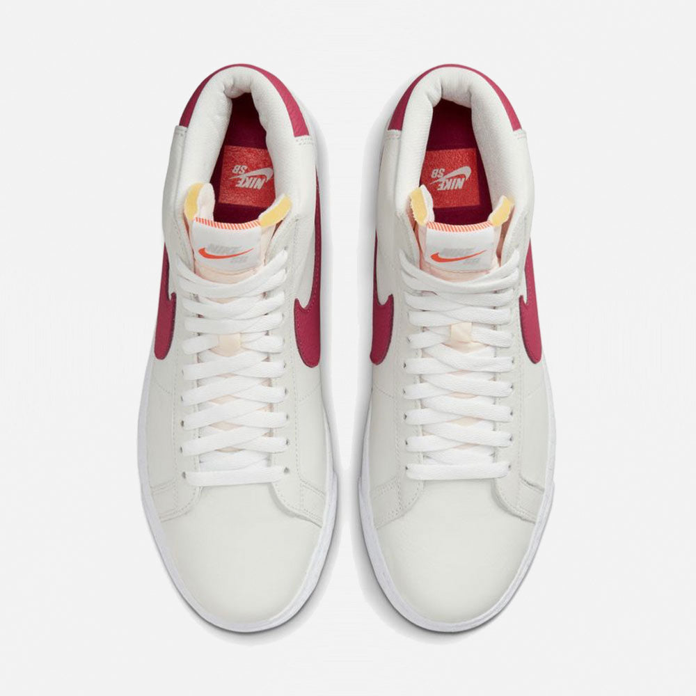 NIKE SB - ZOOM BLAZER MID - WHITE SWEET BEET WHITE SWEET BEET