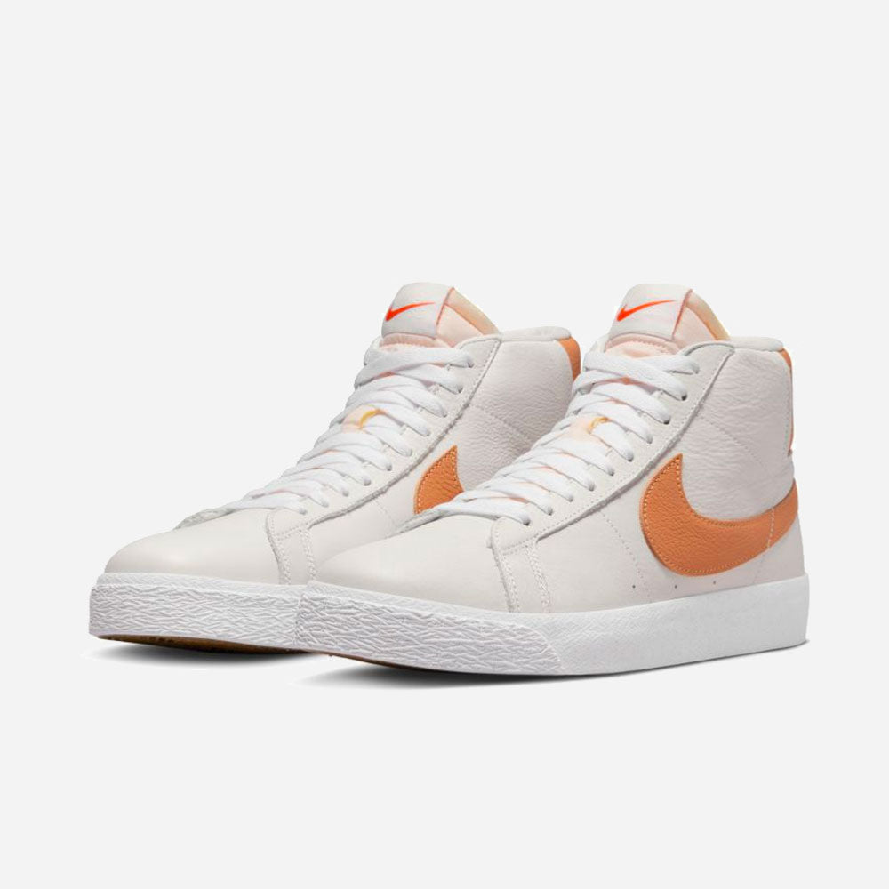 NIKE SB - ZOOM BLAZER MID - WHITE LT COGNAC WHITE WHITE