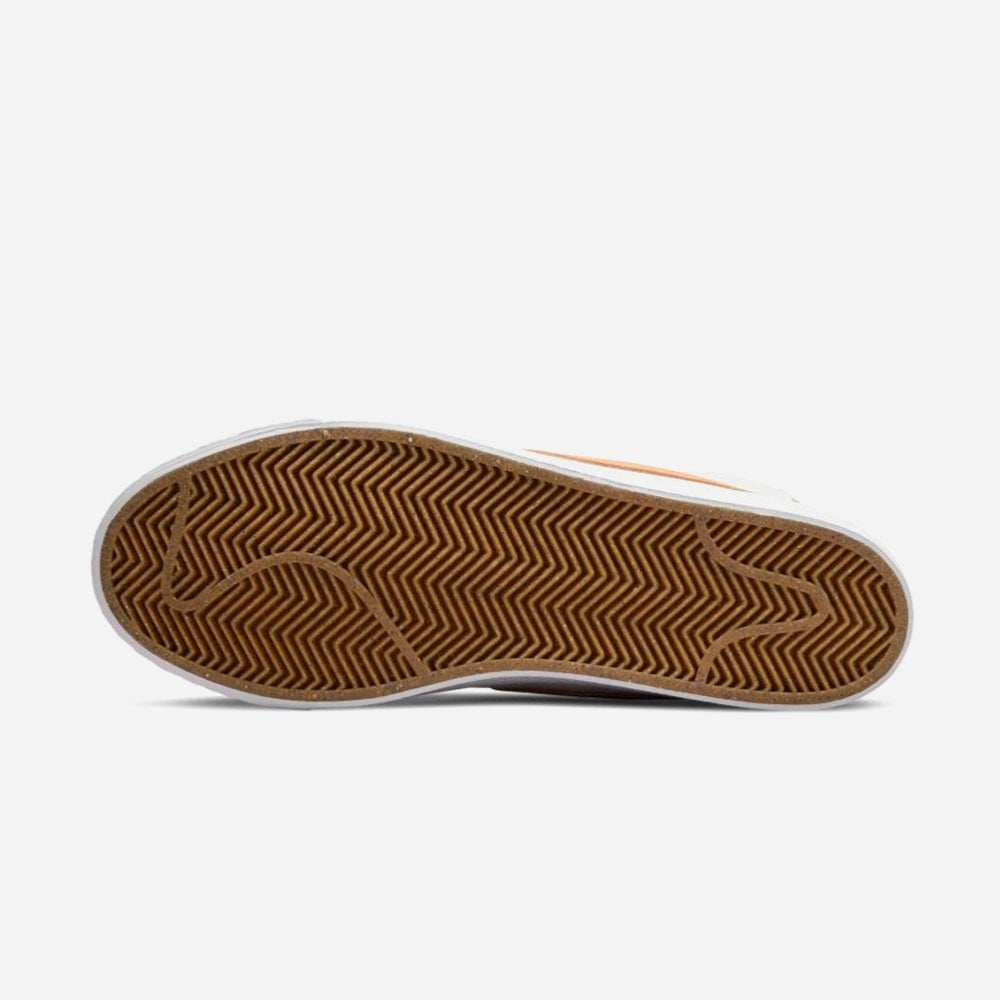 NIKE SB - ZOOM BLAZER MID - WHITE LT COGNAC WHITE WHITE
