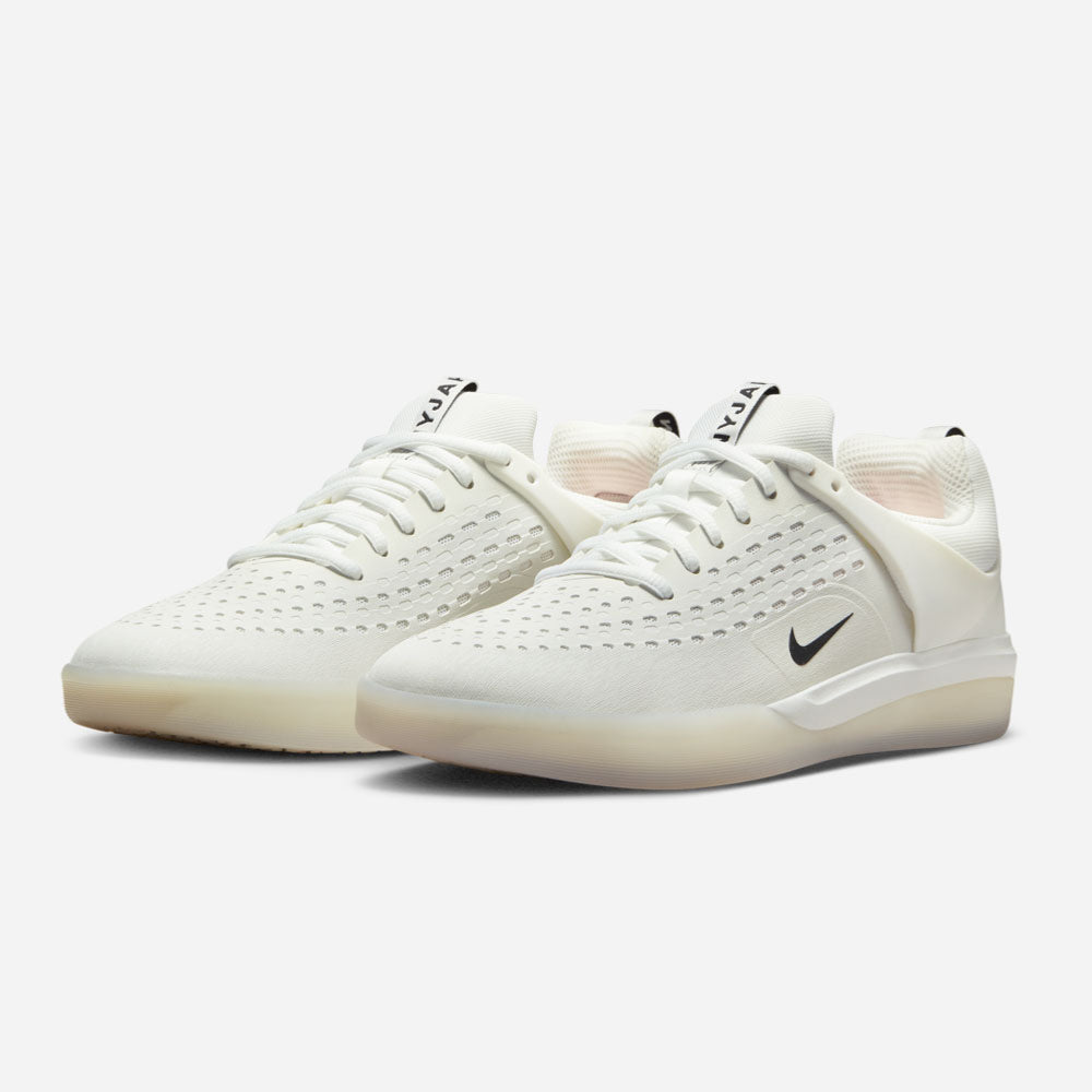NIKE SB NYJAH 3 - WHITE BLACK SUMMIT WHITE HYPER PINK