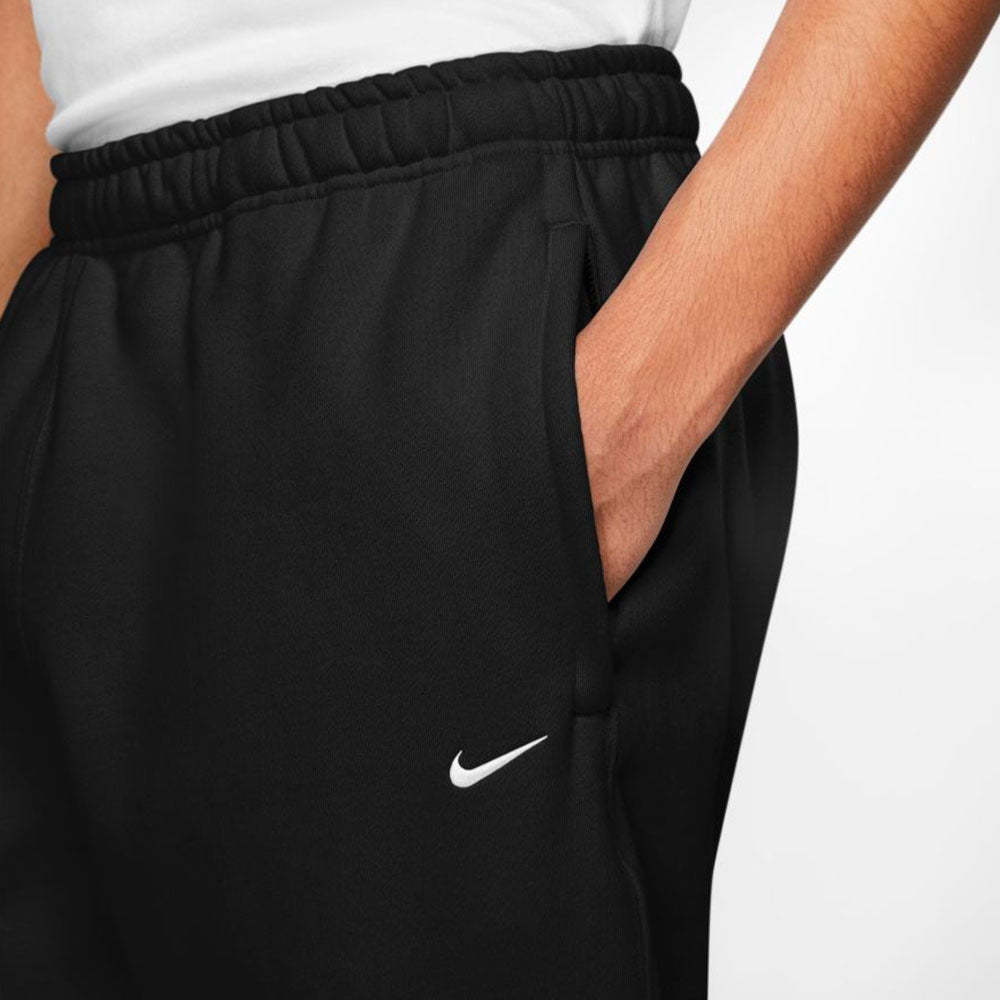 NIKE - SOLO SWOOSH PANT - Black White