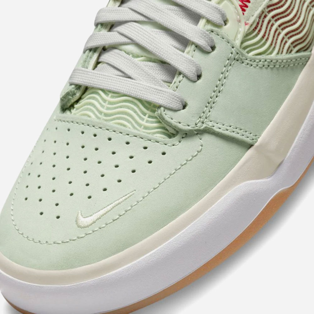 NIKE SB - ISHOD - SEAFOAM - UNIVERSITY RED