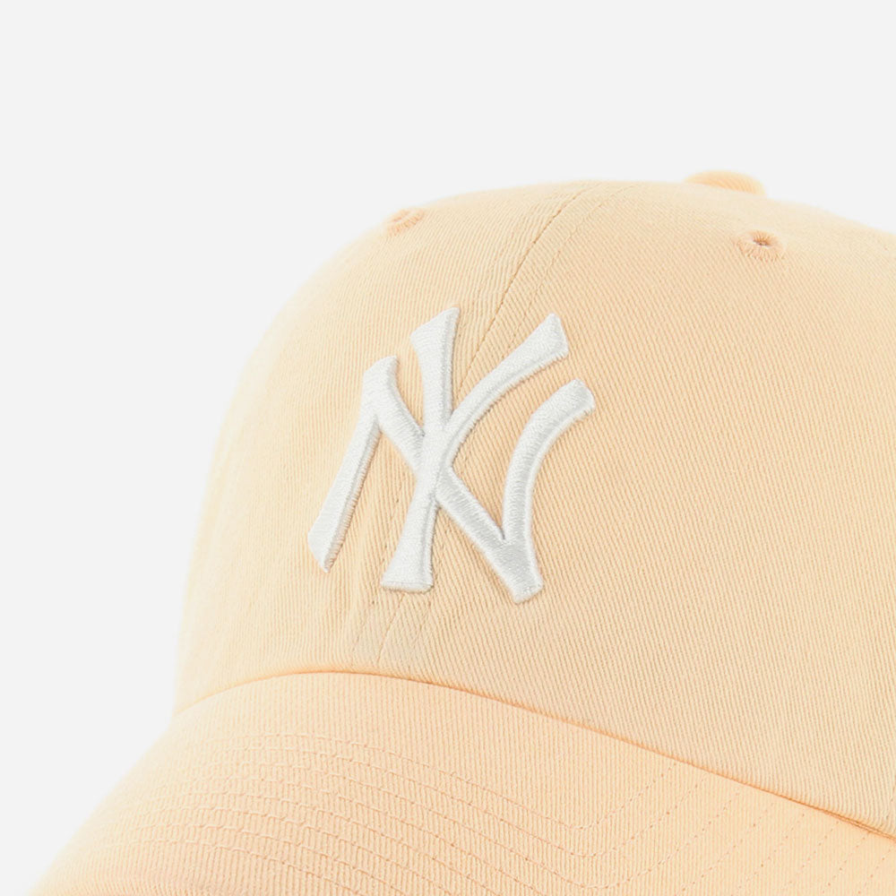 47 - MLB New York Yankees Clean Up - Apricot