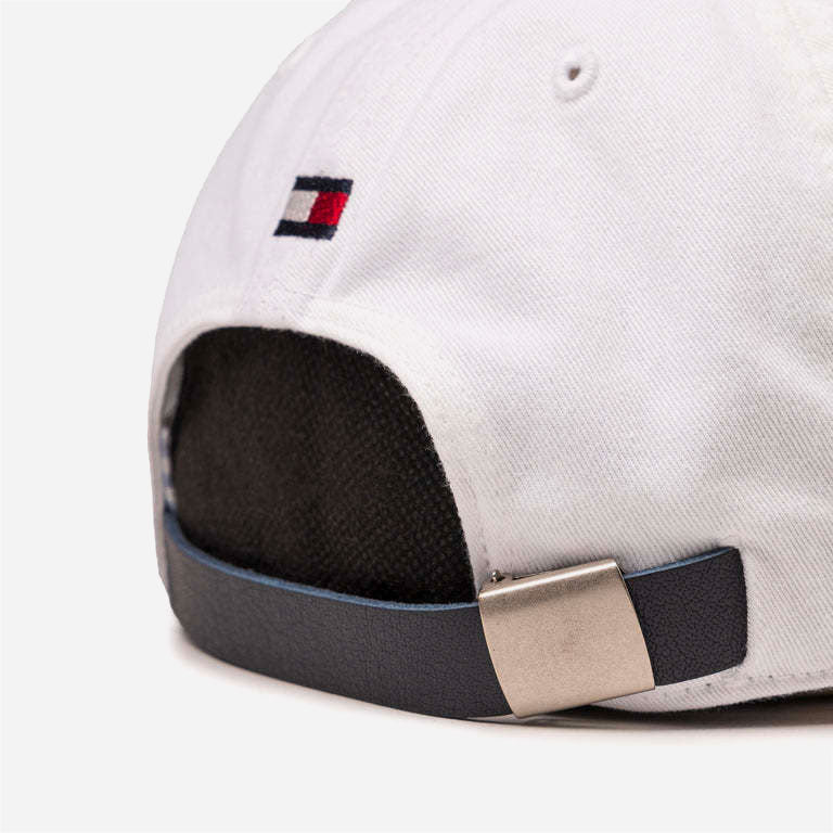 47 x Tommy Hilfiger - NBA Boston Celtics Courtside Clean Up Cap - White