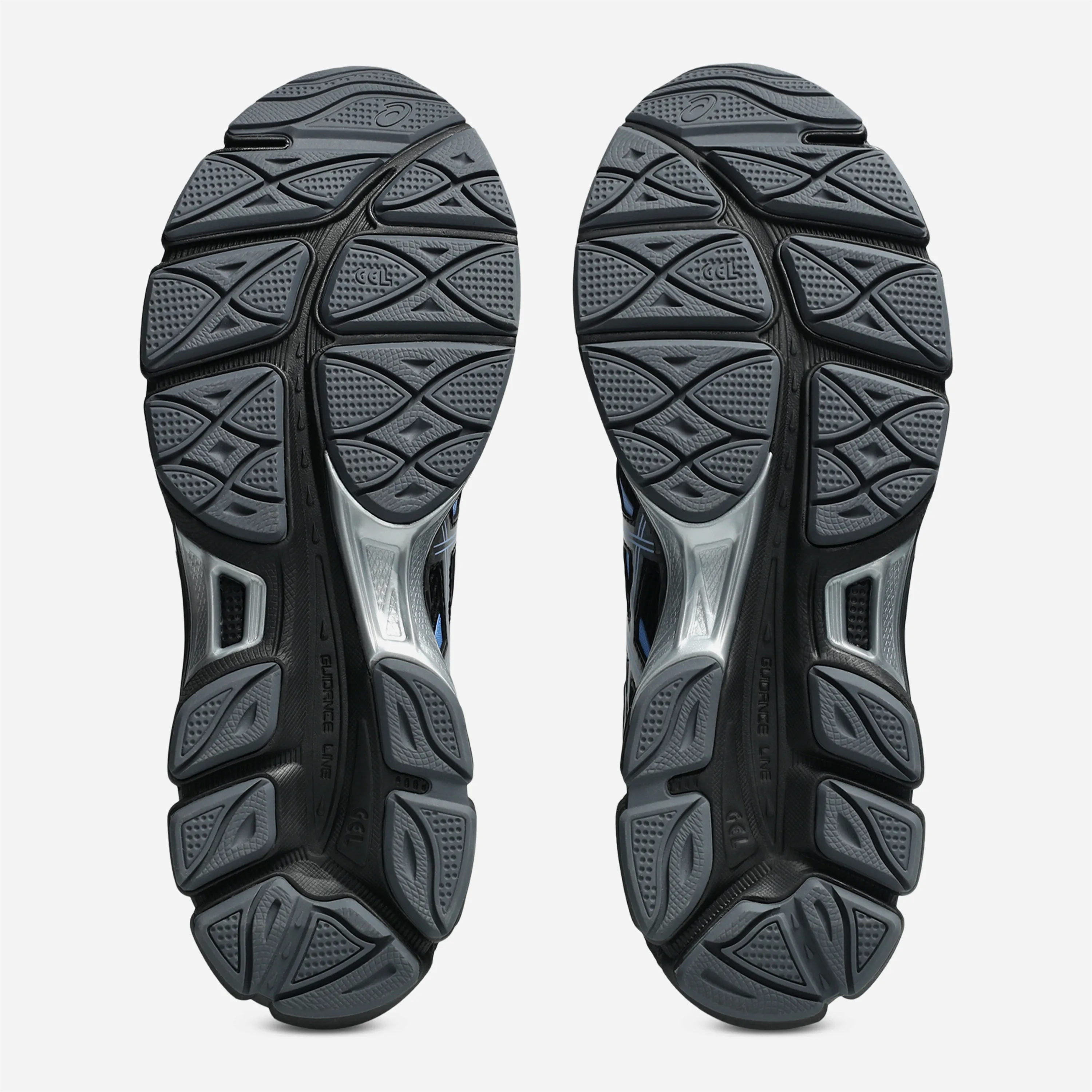 ASICS GEL-Cumulus 16 - Black / Pure Silver