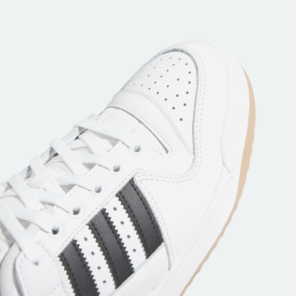 Adidas Skateboarding - Forum 84 Low adv - White - Core Black - White