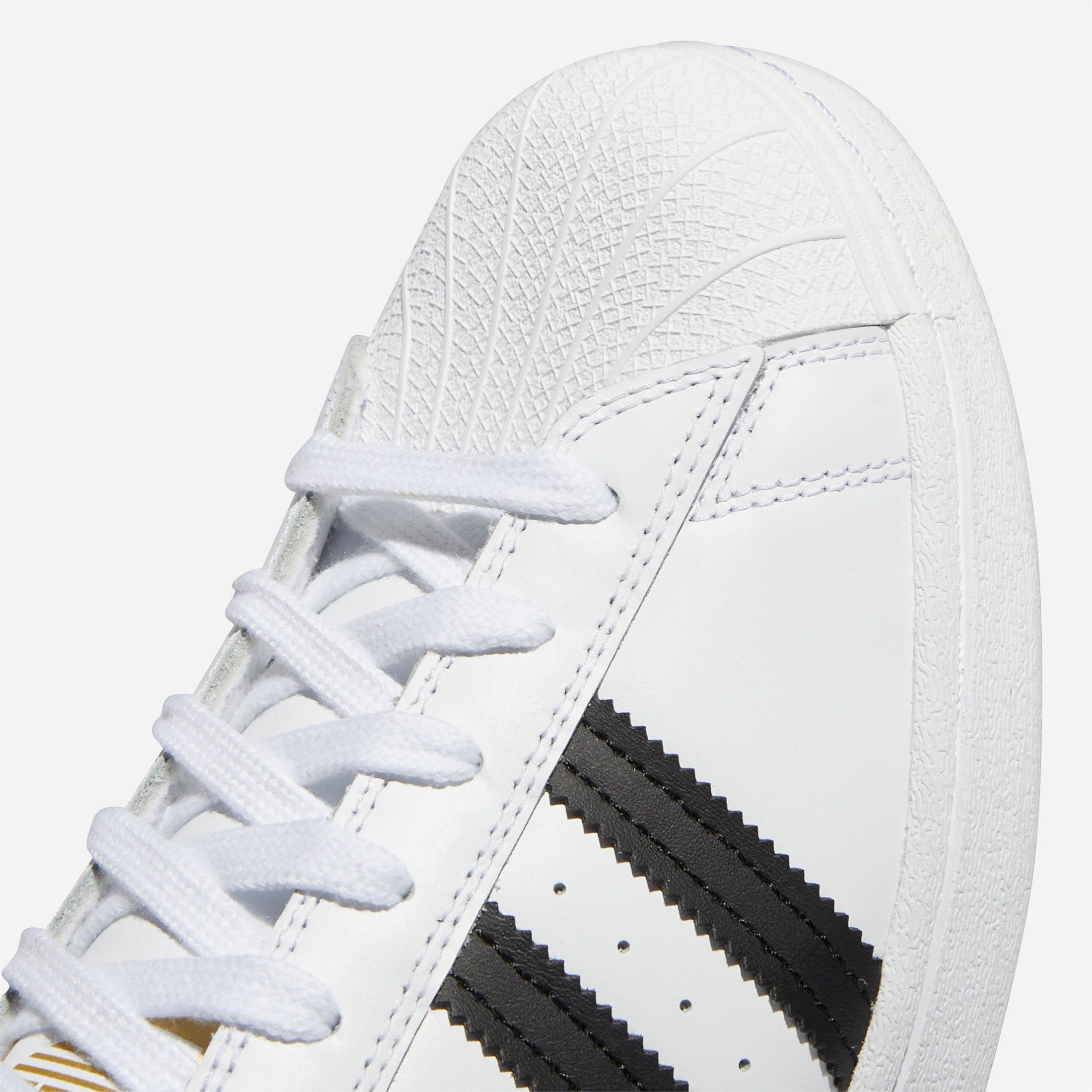 Adidas - Superstar ADV  - Ftwr White / Core Black / Ftwr White