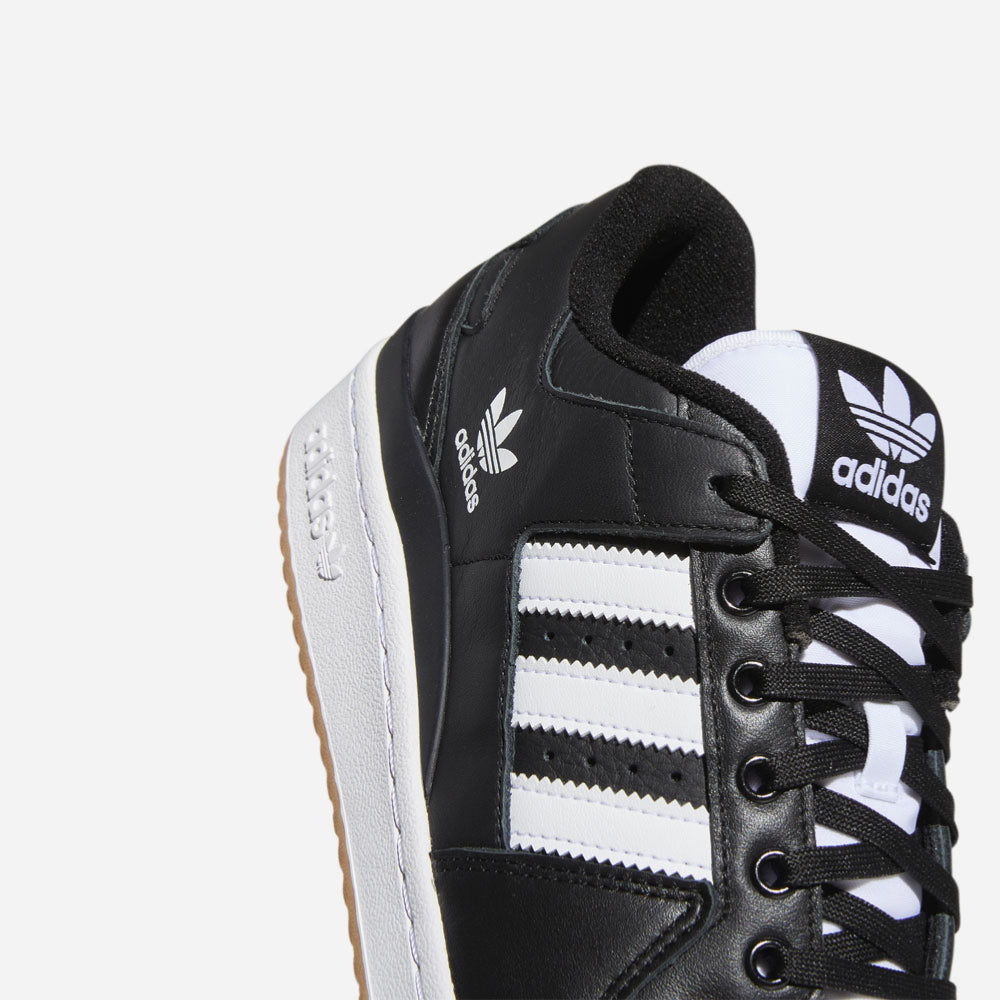 Adidas Skateboarding - Forum 84 Low ADV - Core Black - Core White - Core White