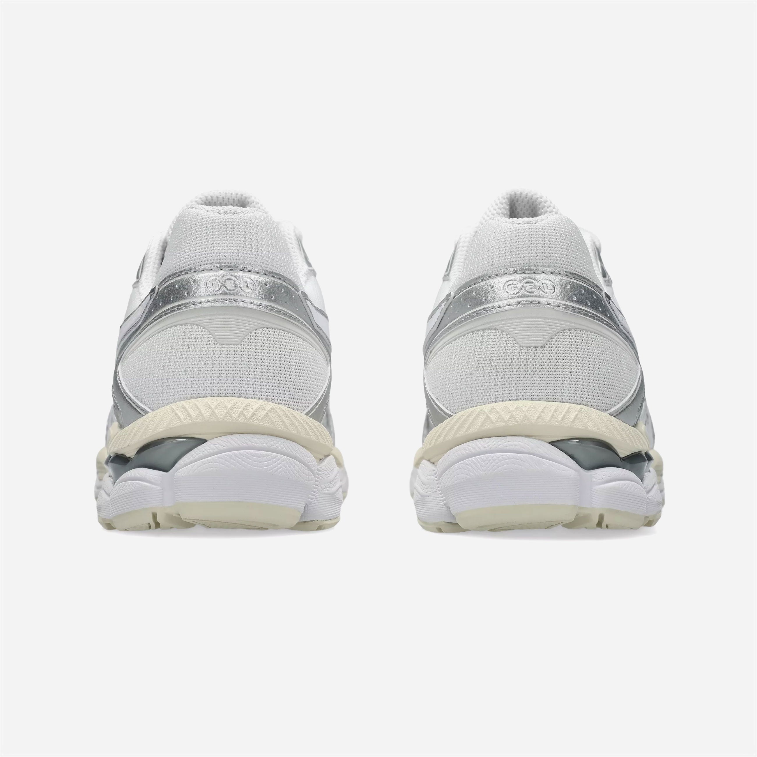 Asics - Gel Cumulus 16 - White / White