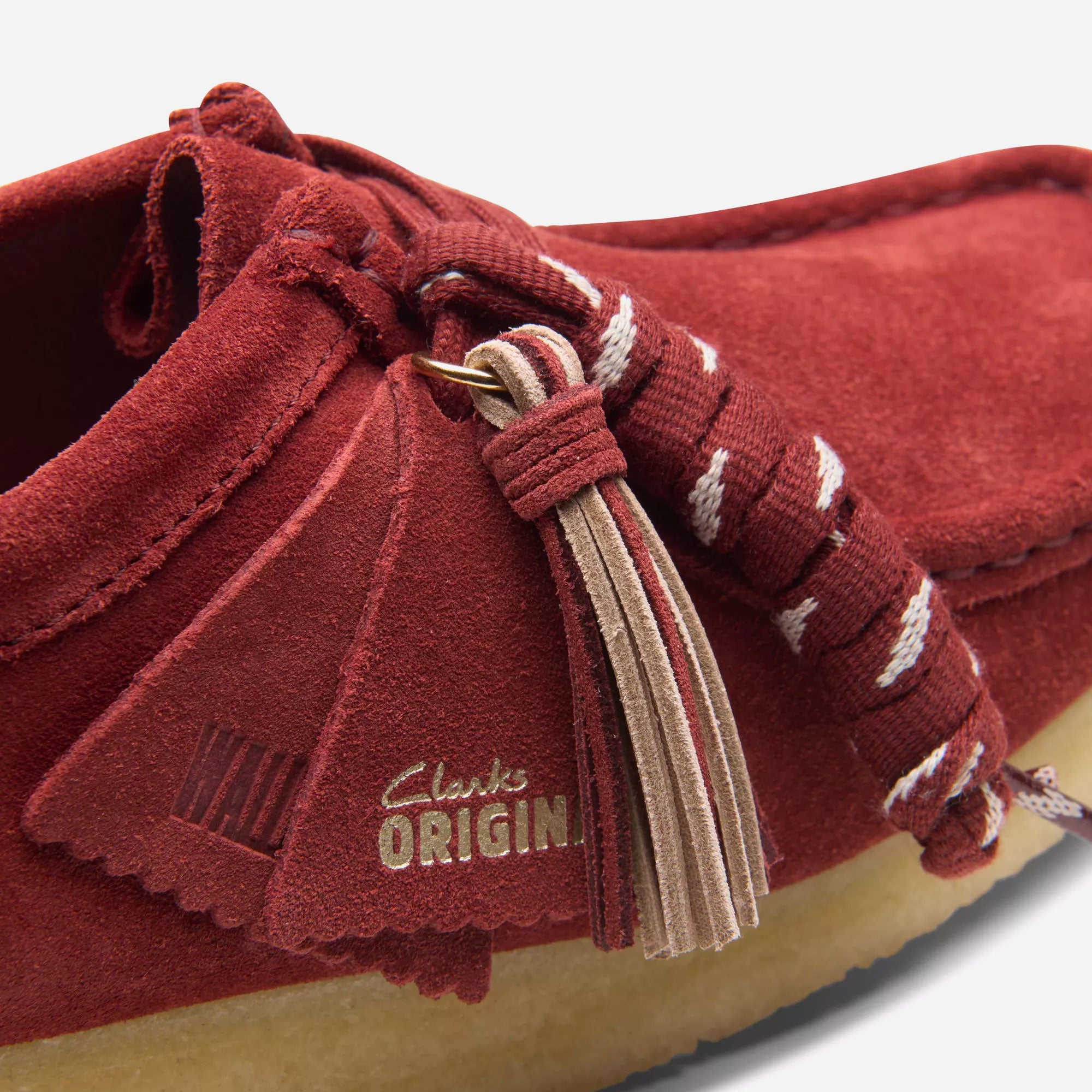 CLARKS ORIGINALS - WALLABEE WOMENS - Deep Red Suede