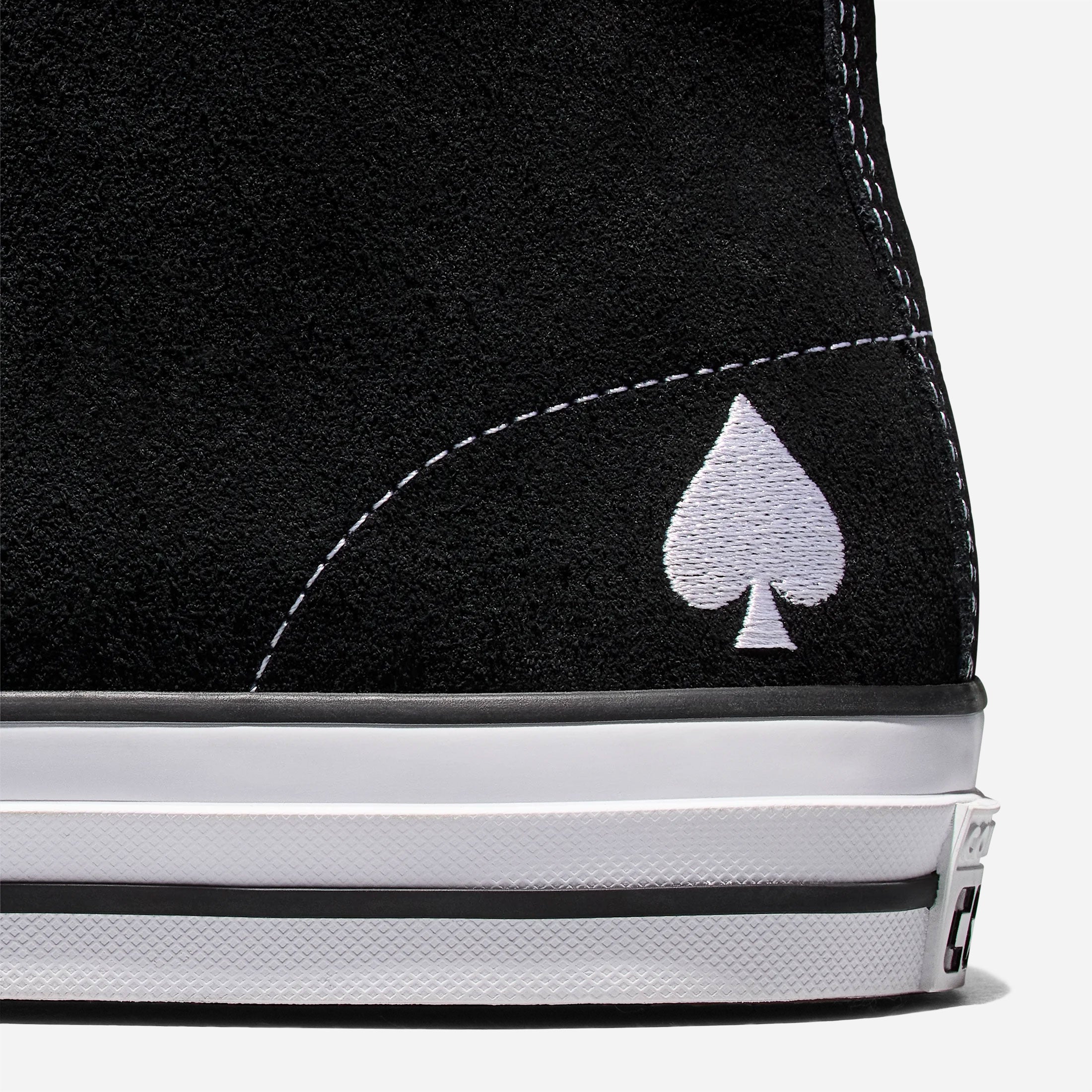 Détail talon ace de pique Converse Milton Martinez noire