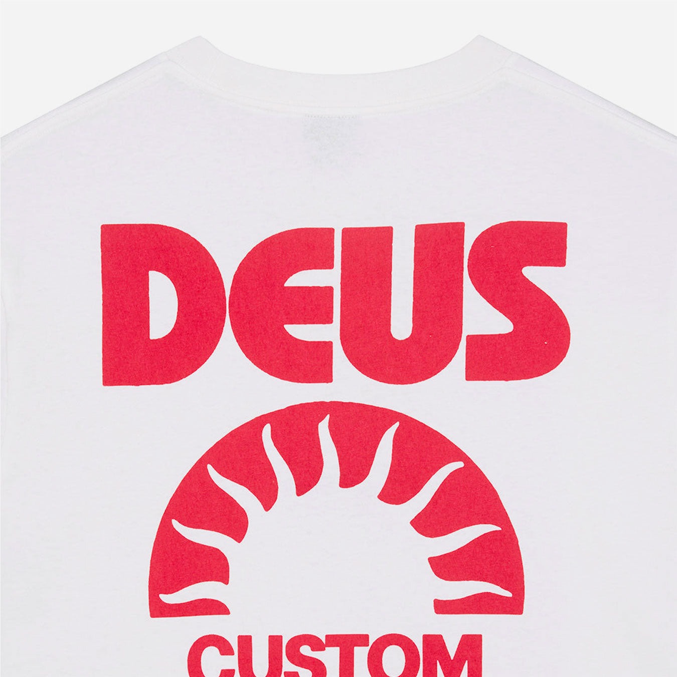 Deus Ex Machina - Melodies Tee - Vintage White / Red